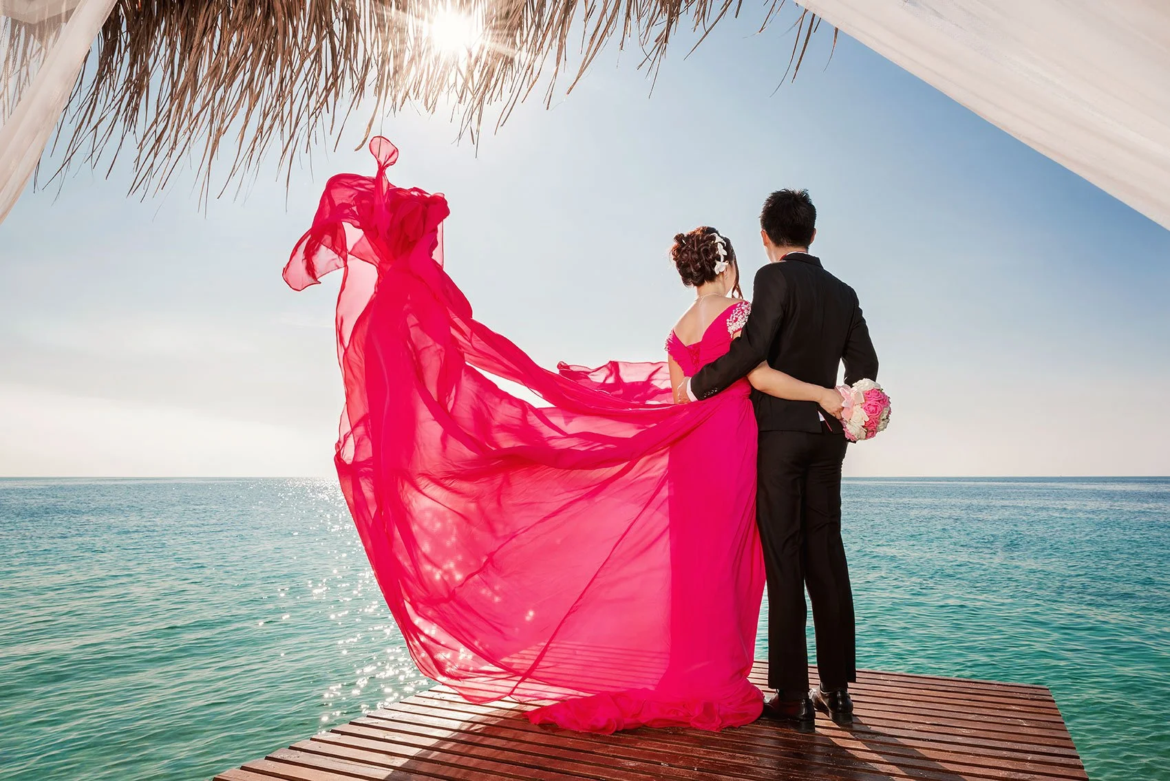Couple-photography-at-Centara-Rasfushi.jpg.jpg.jpg