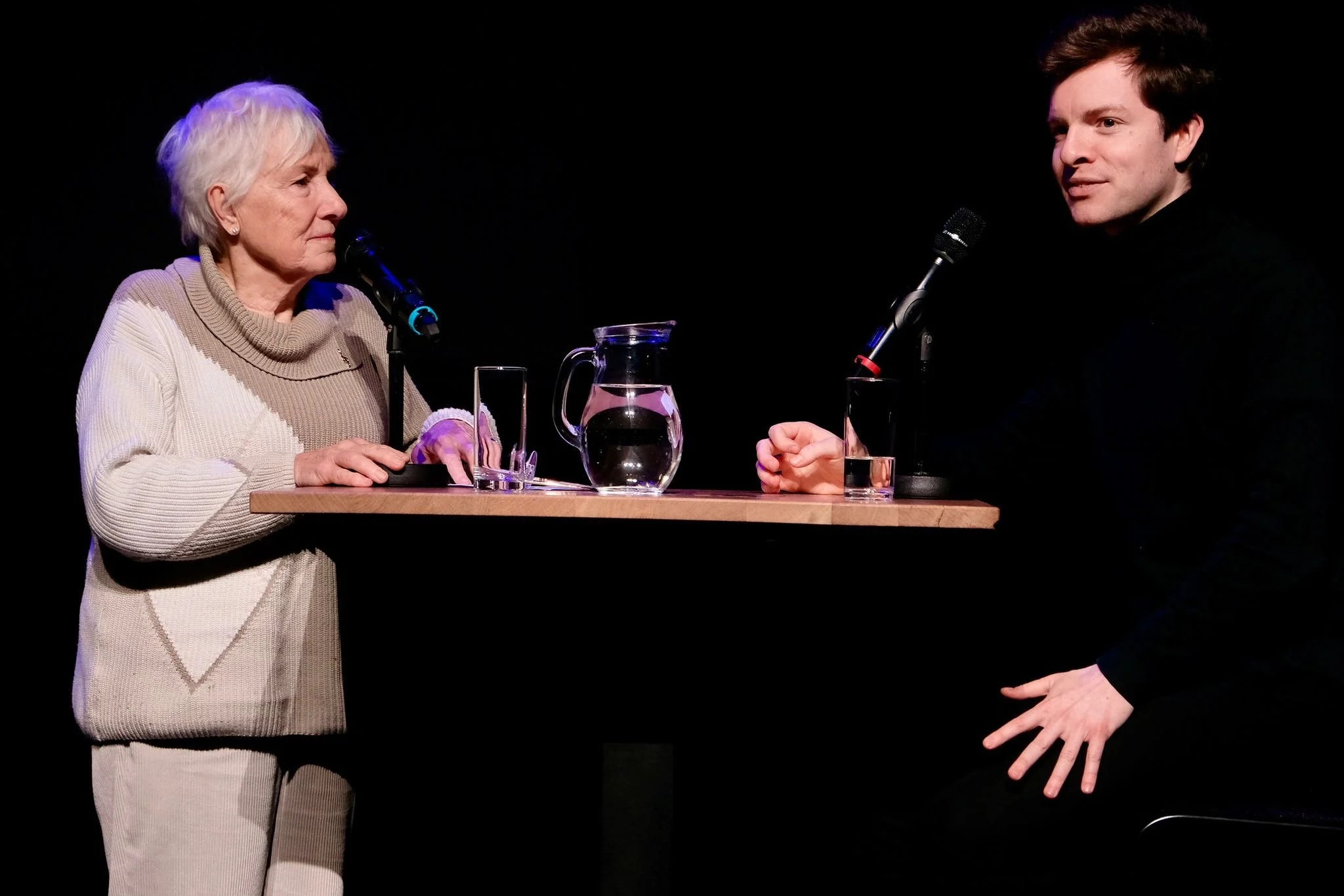 Interview during a recital at Theater aan de Parade in 's-Hertogenbosch, organised by Podia Klassiek