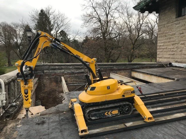 Brokk robote does demolition