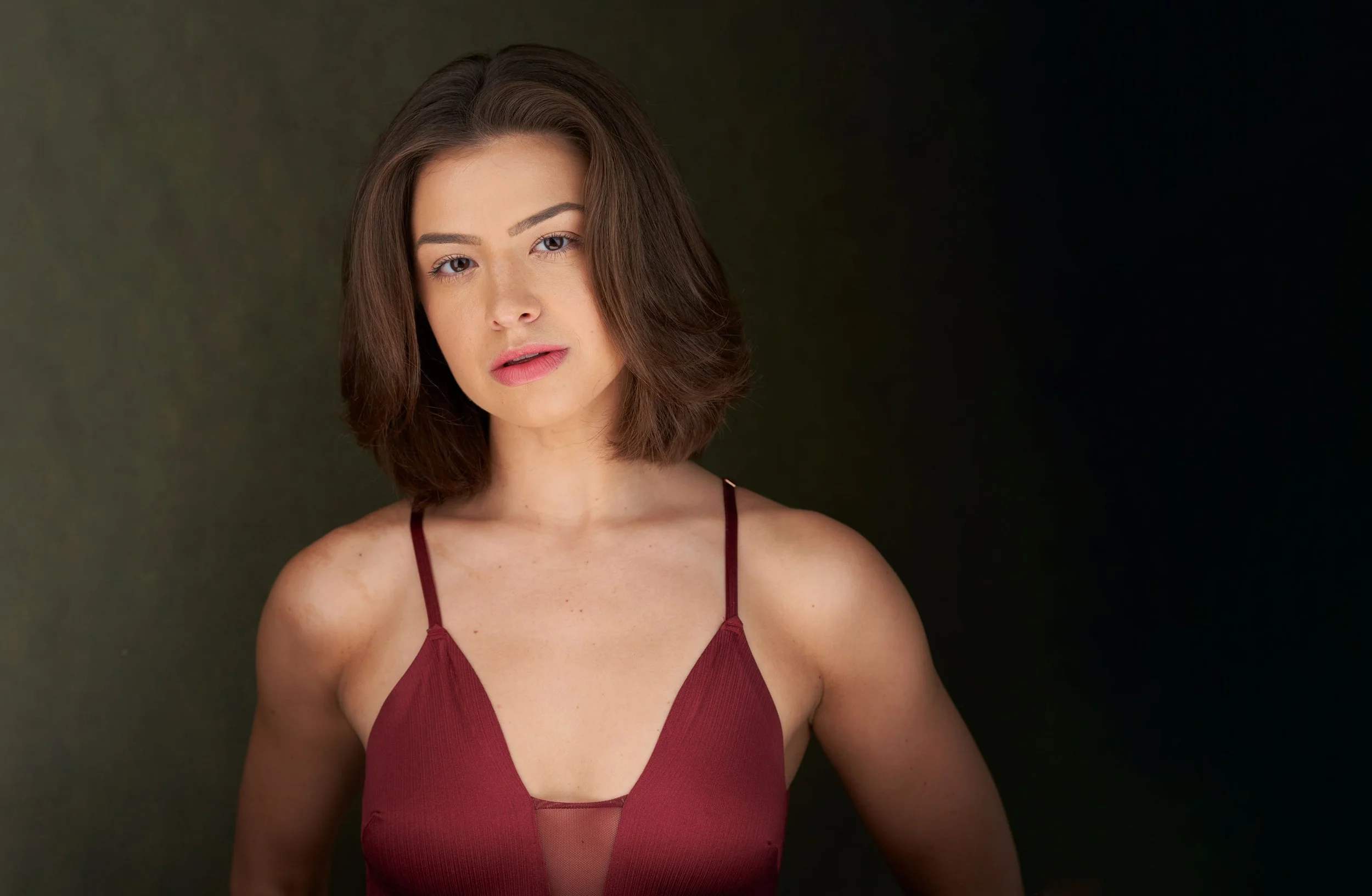 nyc headshot photographer - actors headshots - actress singer Julia Klinestiver