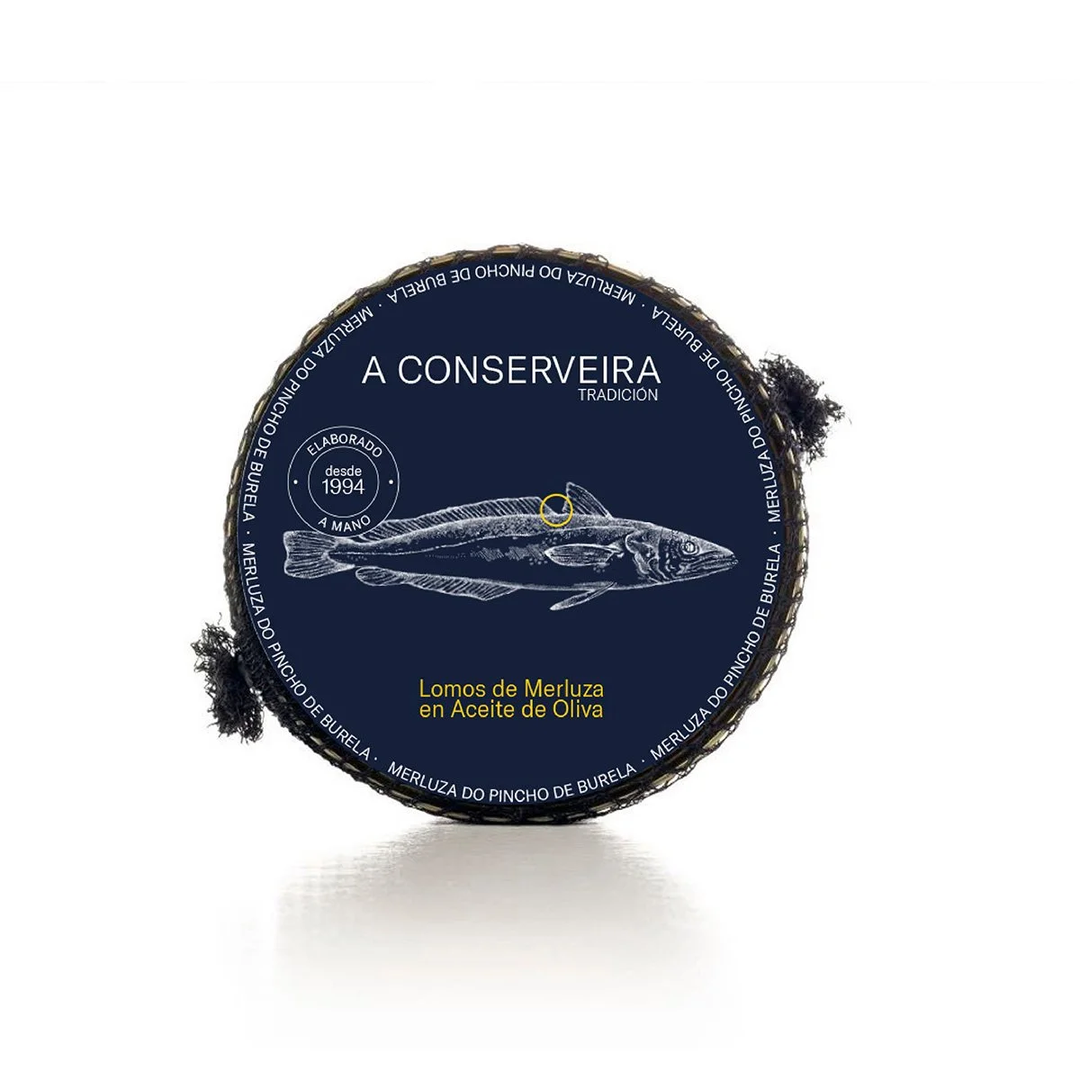 A Conserveira Hake Loins-Maritime Zeitkapseln-Daniel-Rietdorf-Sortiment-mit-Fisch.jpg