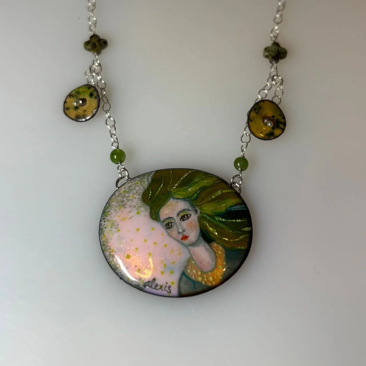 Collar Dama Verde (2).jpg