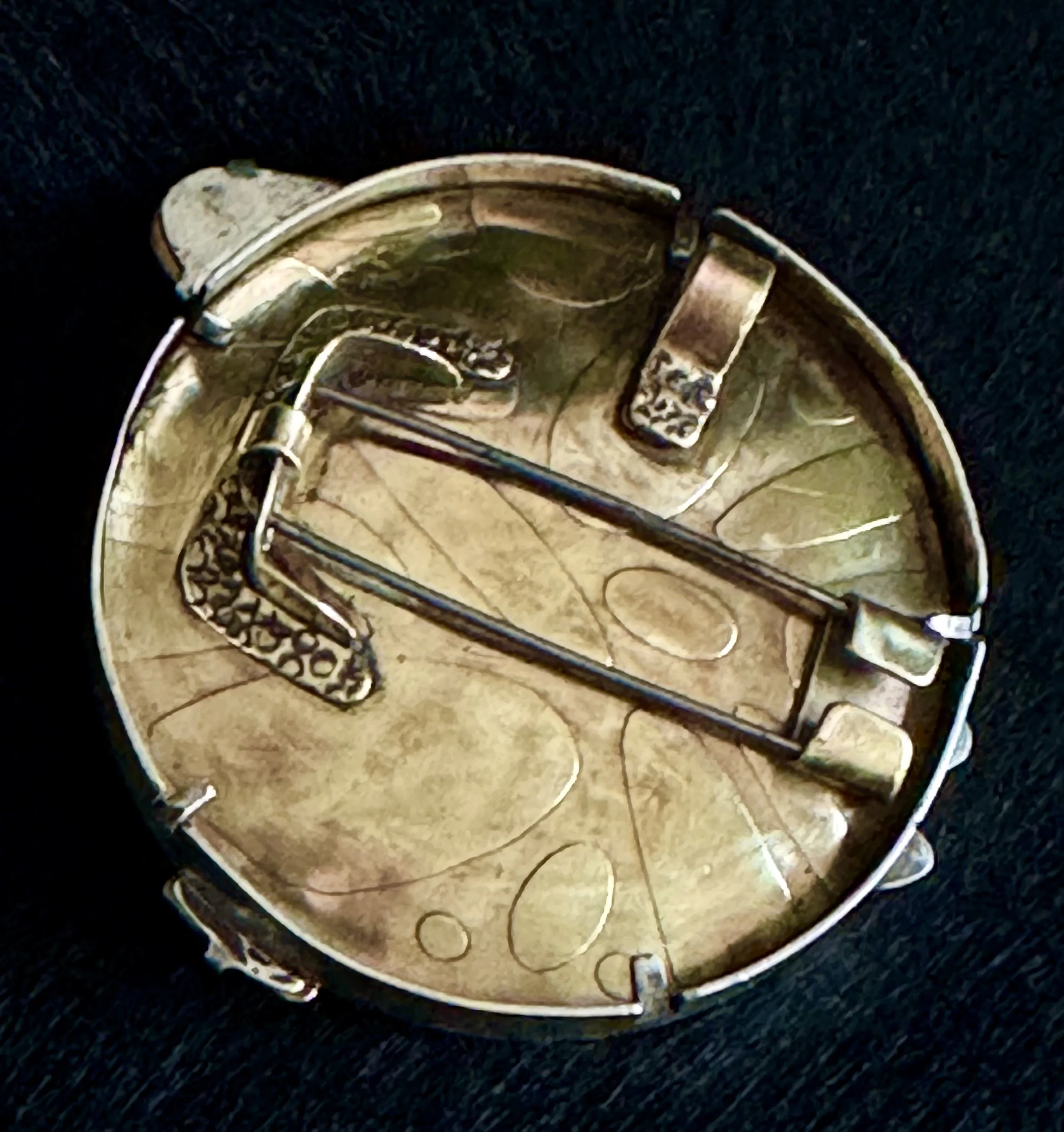 Tidal.F.BroochBack.jpeg