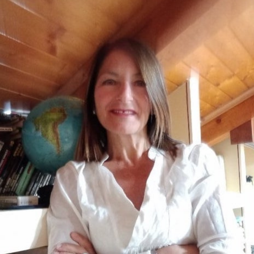 Prof.ssa Angela Compare