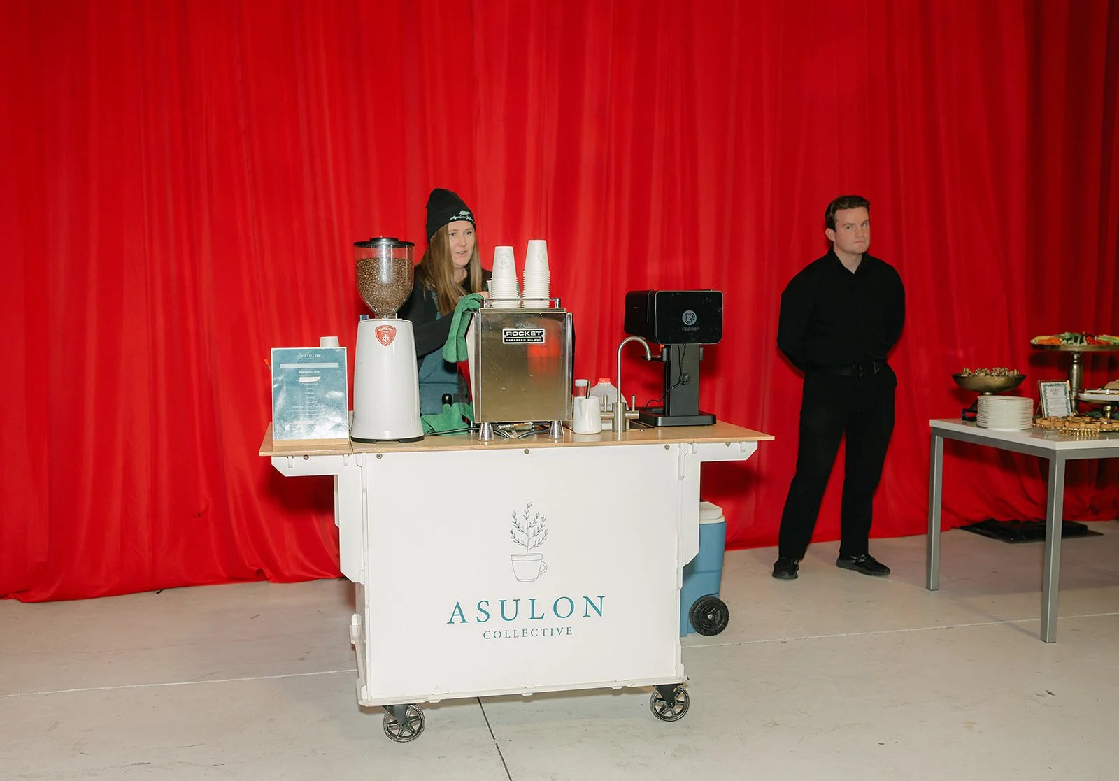 HeelsandHandshakes_HolidayParty_12.11.25-33.jpg