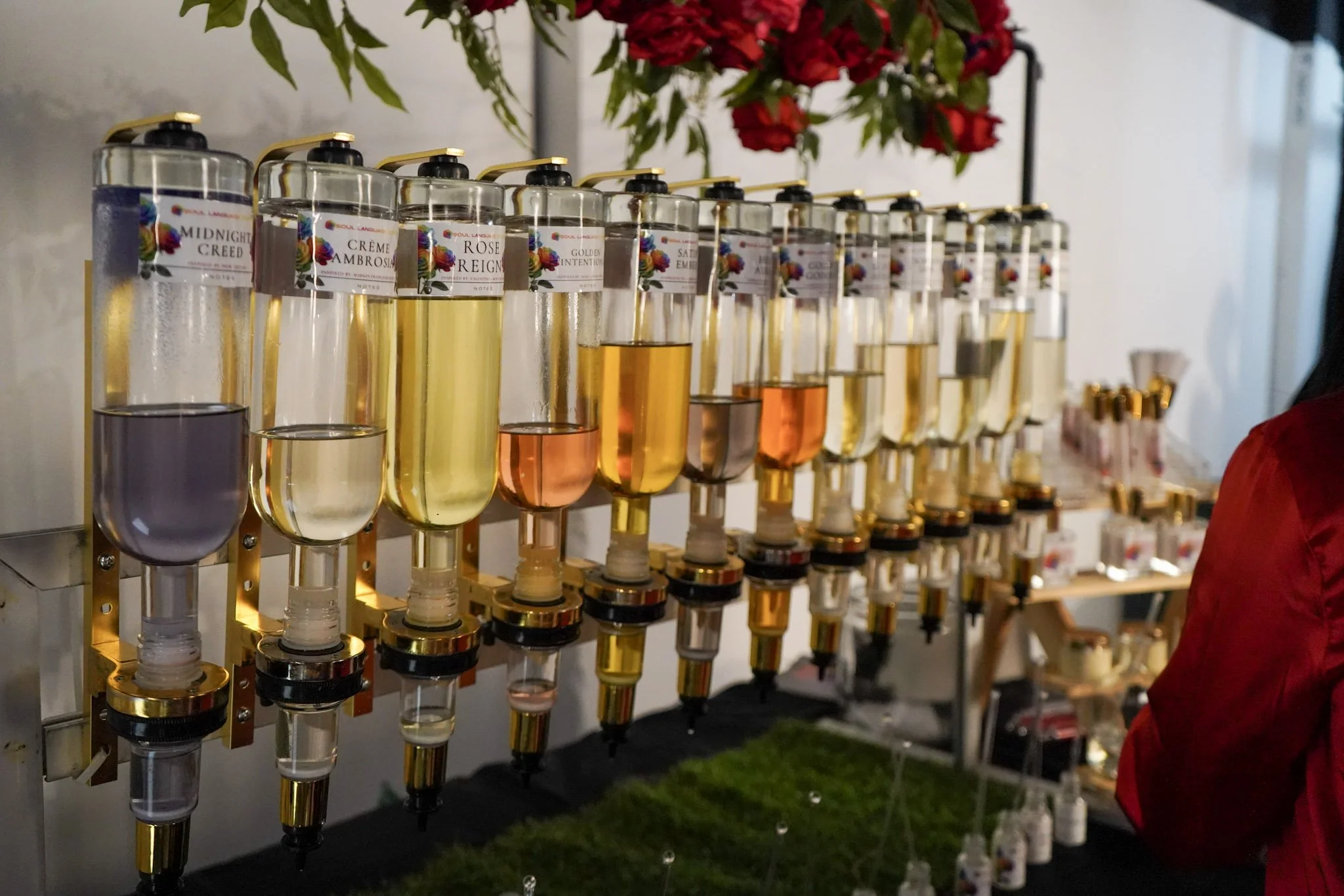 fragrance bar .jpg