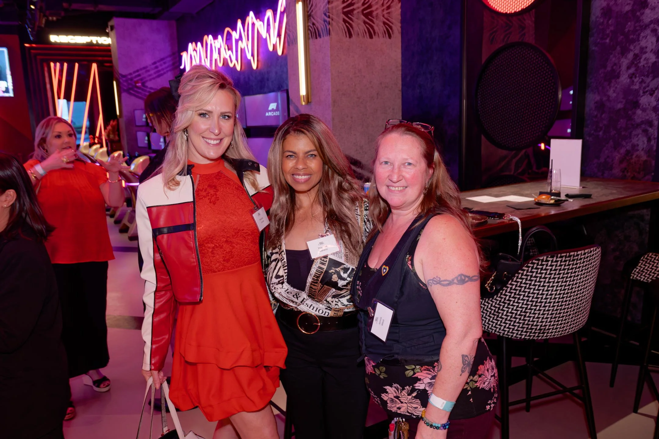 women-connecting-networking-event-las-vegas.jpg.jpg