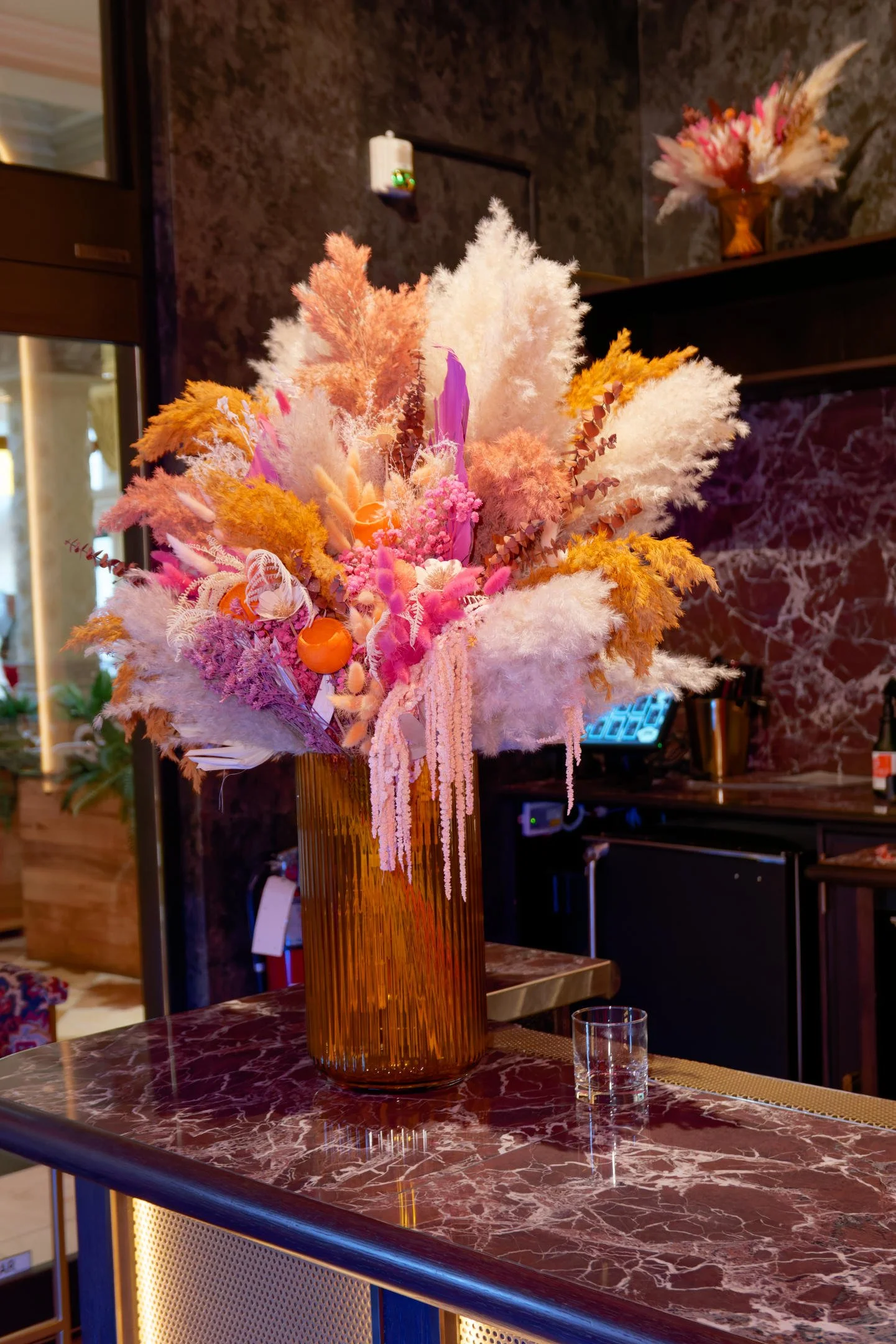 heels-and-handshakes-event-floral-centerpiece-las-vegas.jpg.jpg