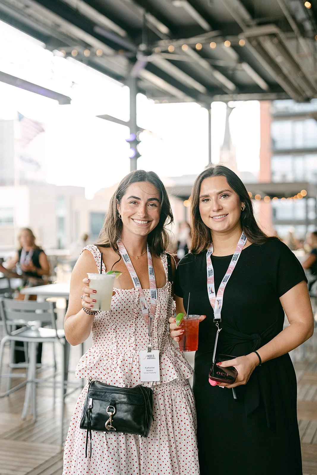 women-building-connections-at-nashville-networking-event.jpg