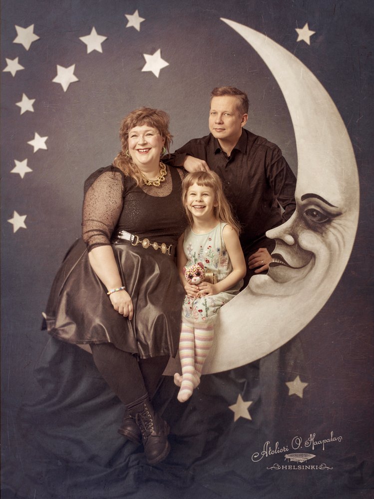 atelieri-o-haapala_20230225_6778.jpg (Copy) (Copy) (Copy)