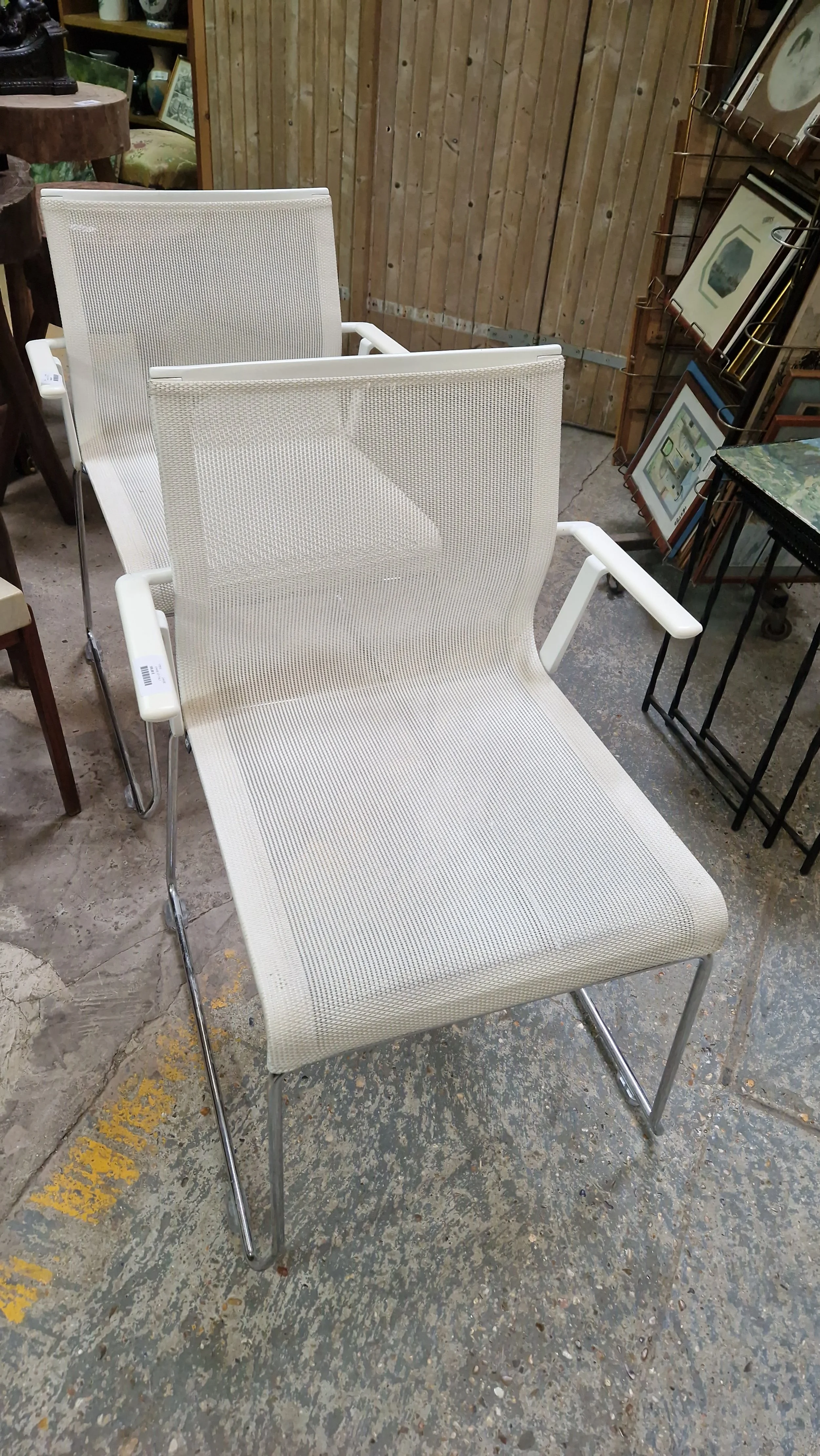 Chaise ICF Italy - 100€ pièce