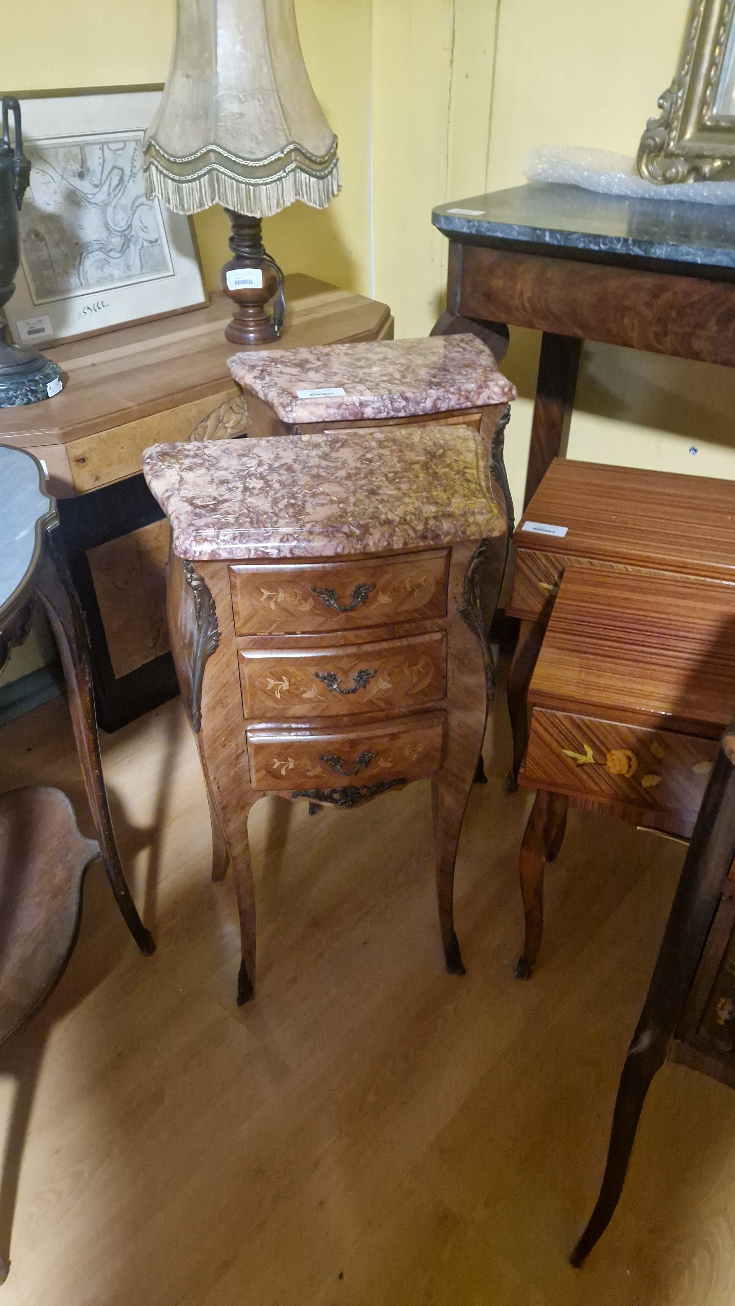Paire chevet marbre ST LXV - 150€