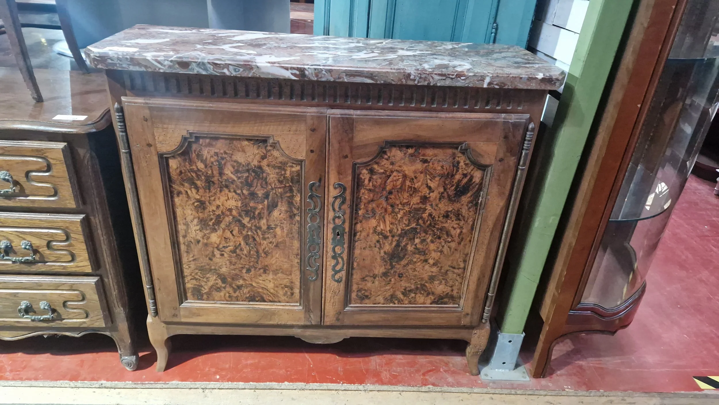 Buffet noyer &amp; marbre - 250€