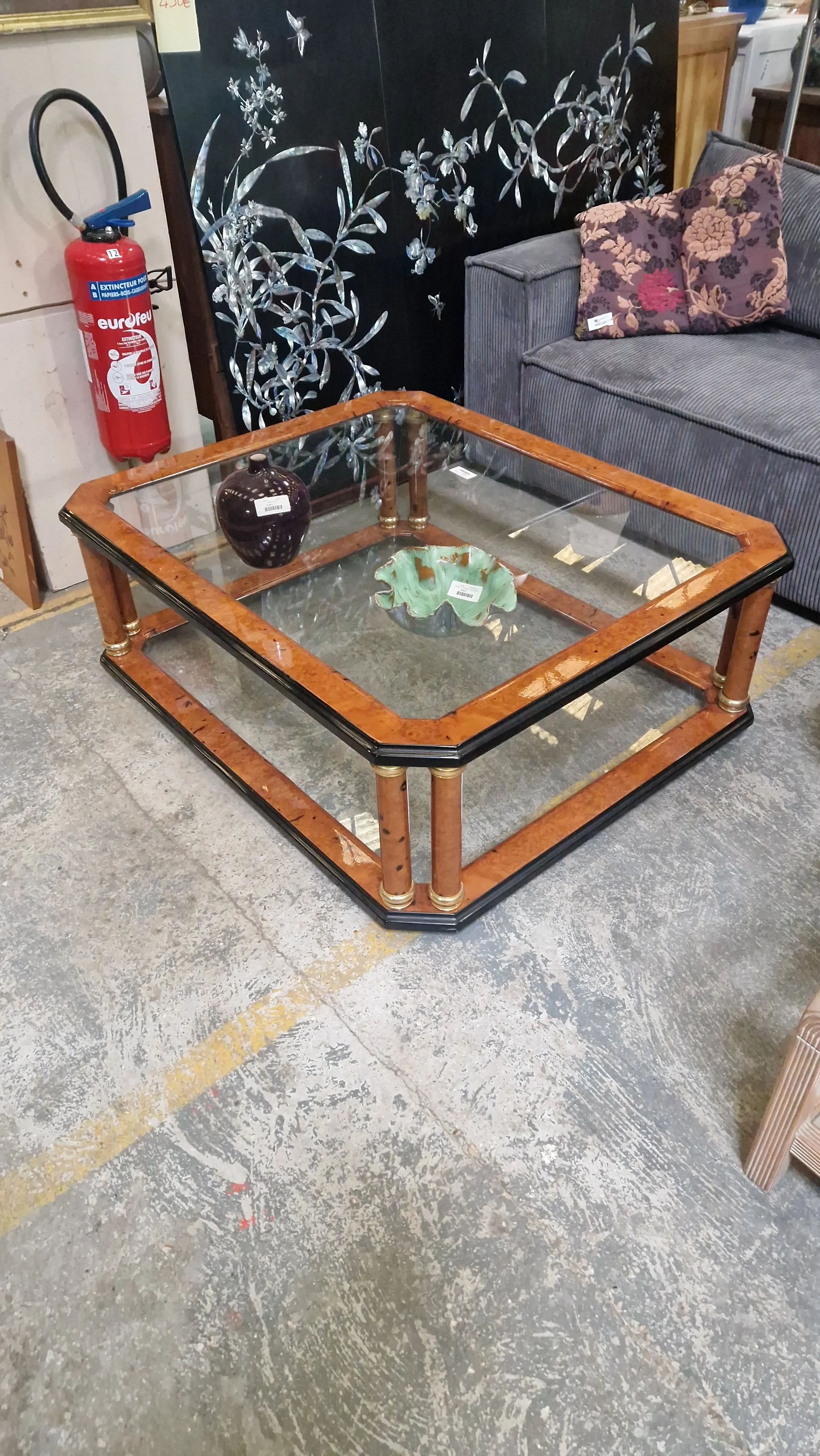 Table salon loupe d’orme - 250€