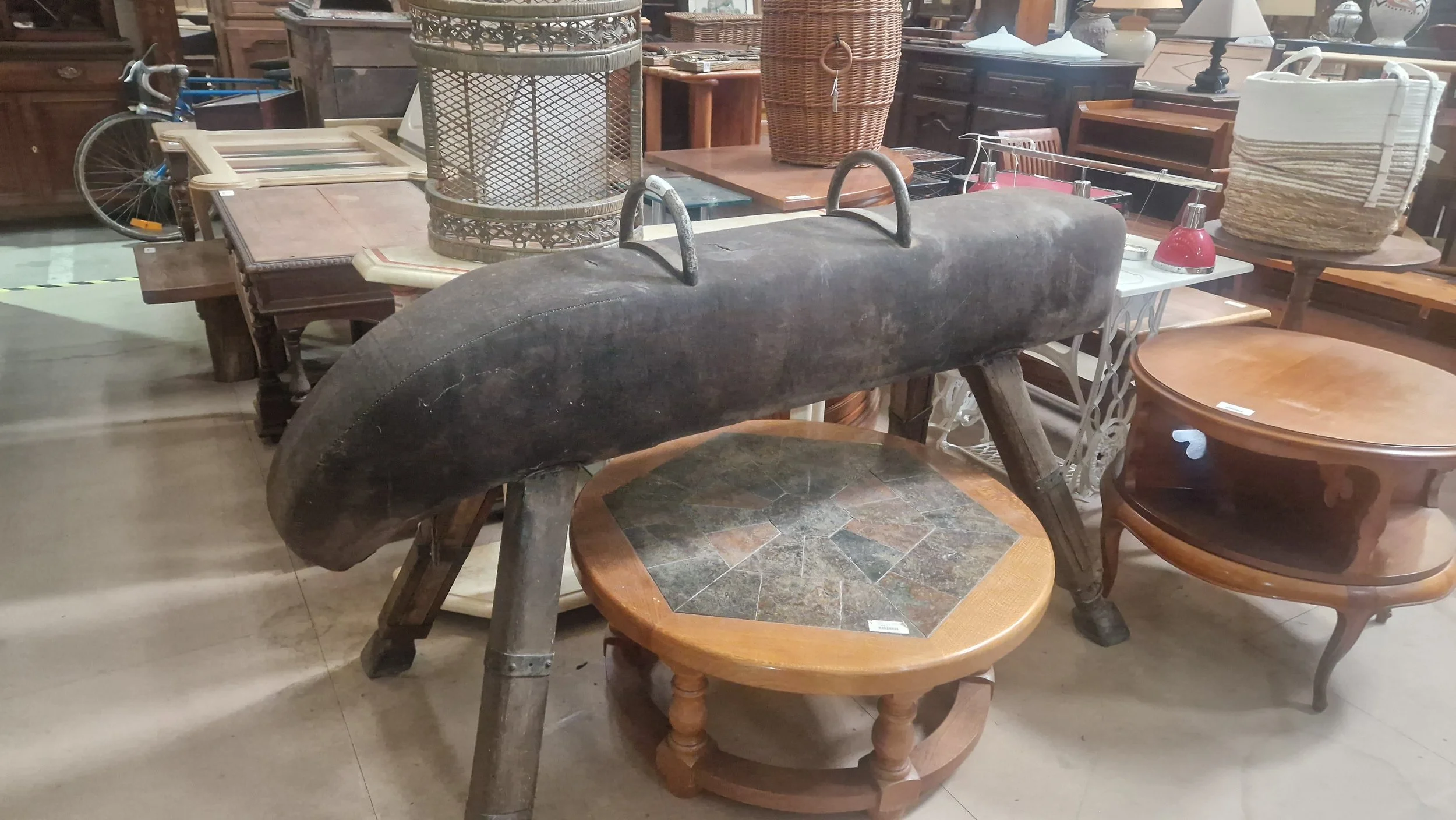 Cheval d’Arçon ancien - 280€ 