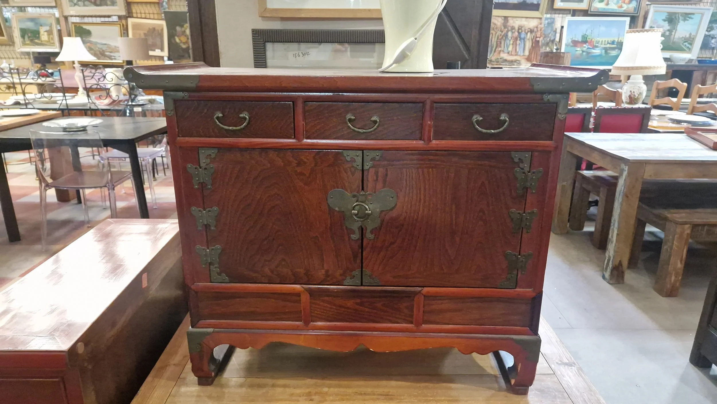 Petit meuble Asie - 150€