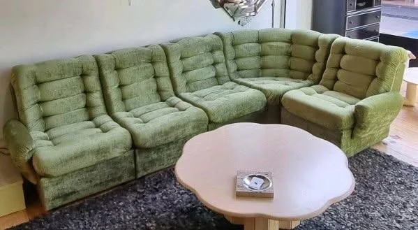 Canapé d’angle tissu vert - 800€