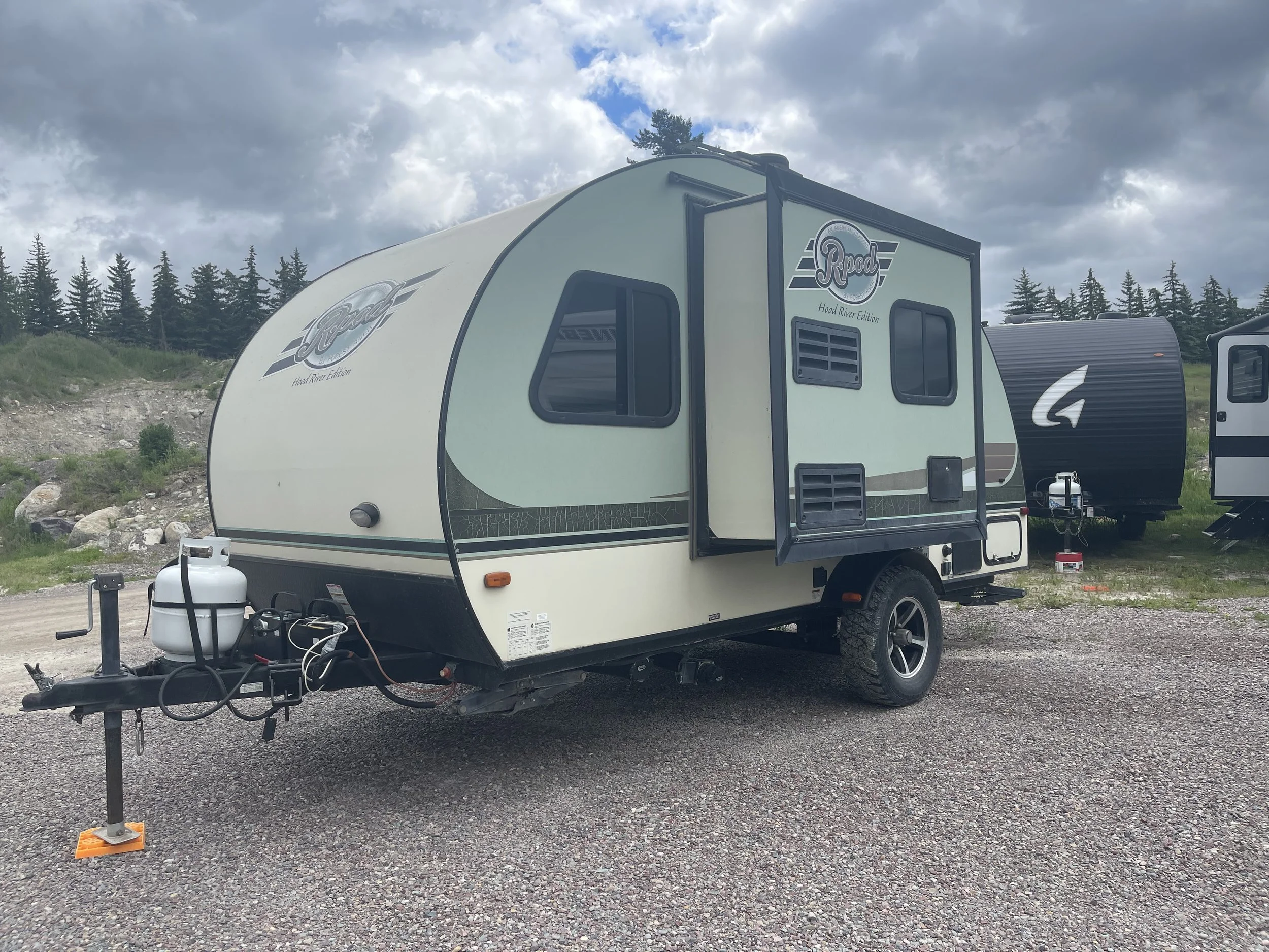 C003039 - 2015 R-Pod M-177 TT — BergesonRV