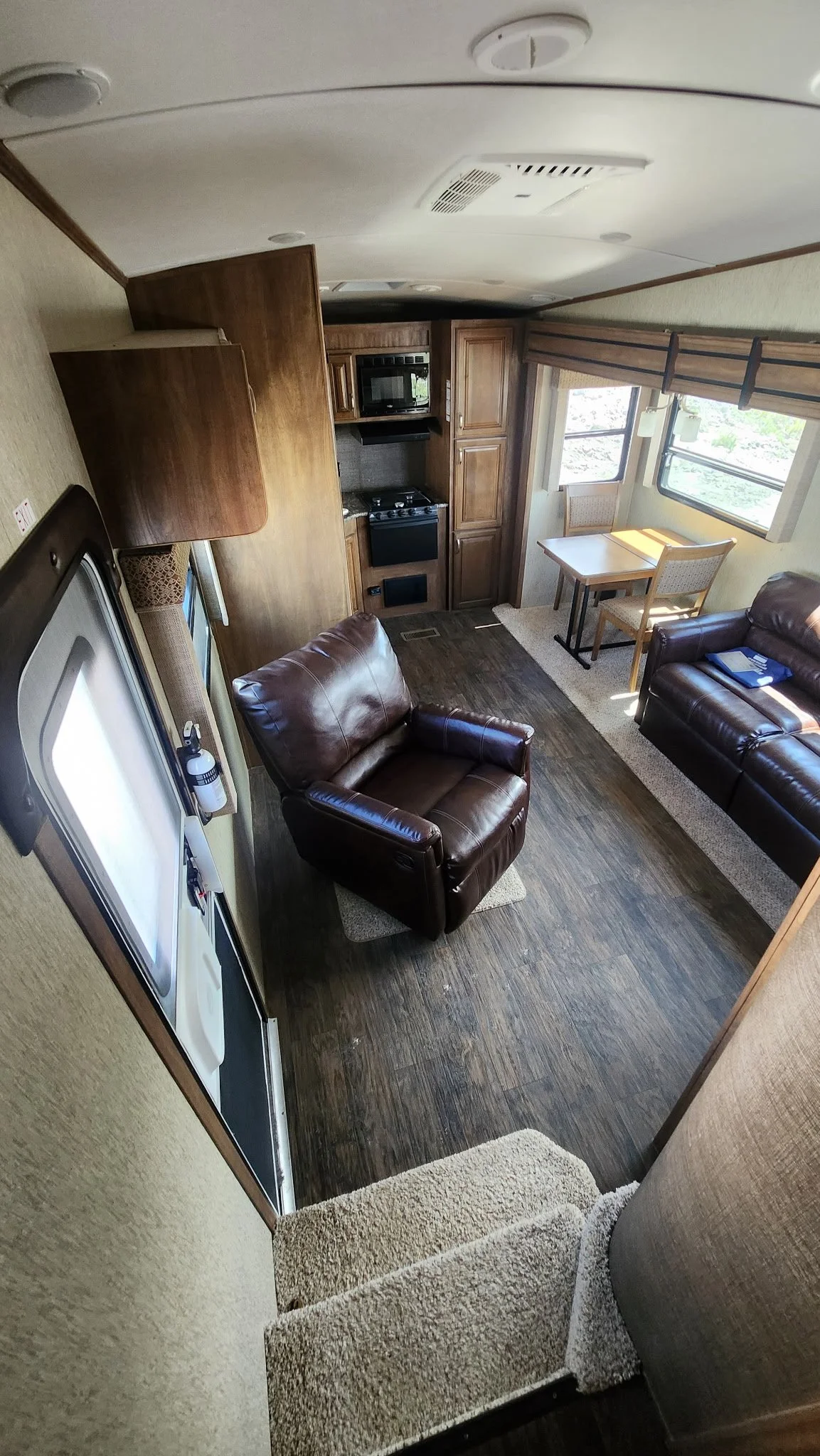 2016 Laredo M-265RK 5th Wheel — BergesonRV
