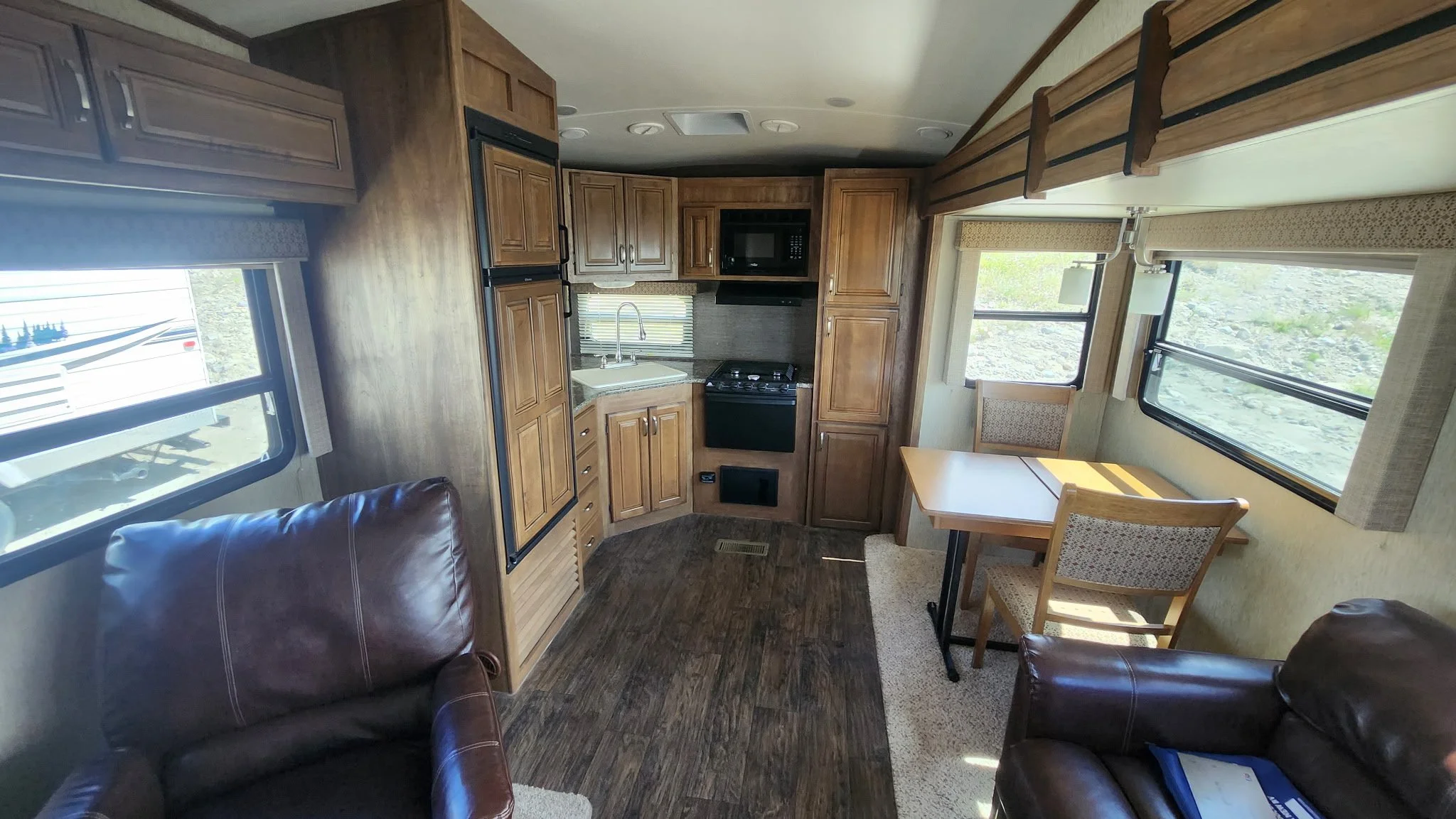 2016 Laredo M-265RK 5th Wheel — BergesonRV