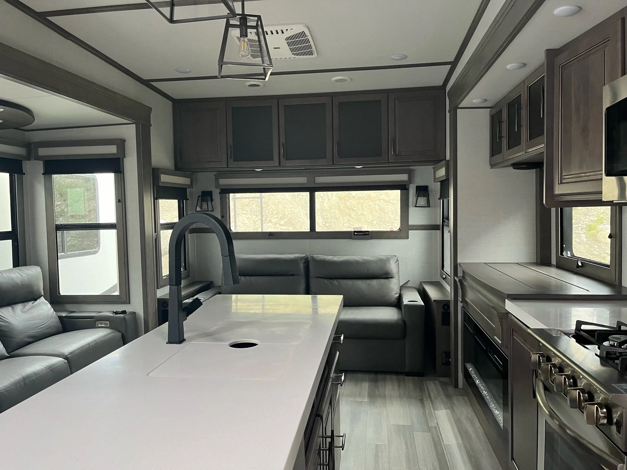 2023 Grand Design Solitude ST310GK 5th Whl — BergesonRV