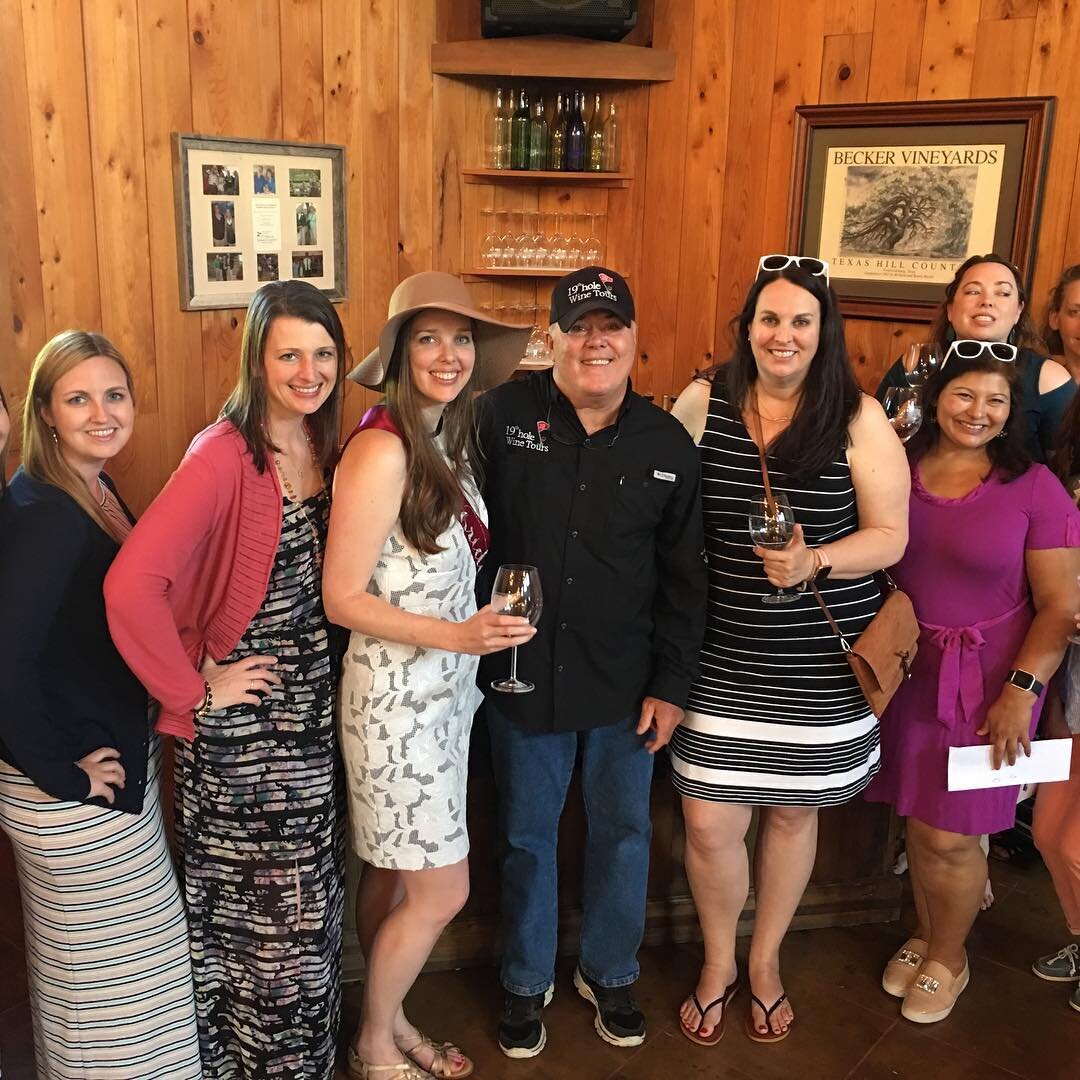 Masters Weekend Bachelorette outing with 19th Hole Wine Tours &quot;getting in the game &quot; at Becker Vineyards 🍷