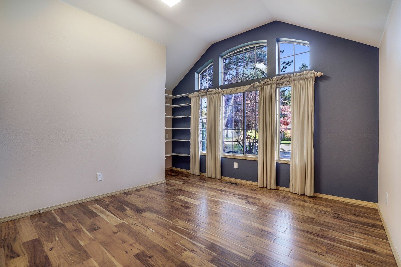14906+19th+Ave+SE+Mill+Creek+-+Barry+Long+(17).jpg