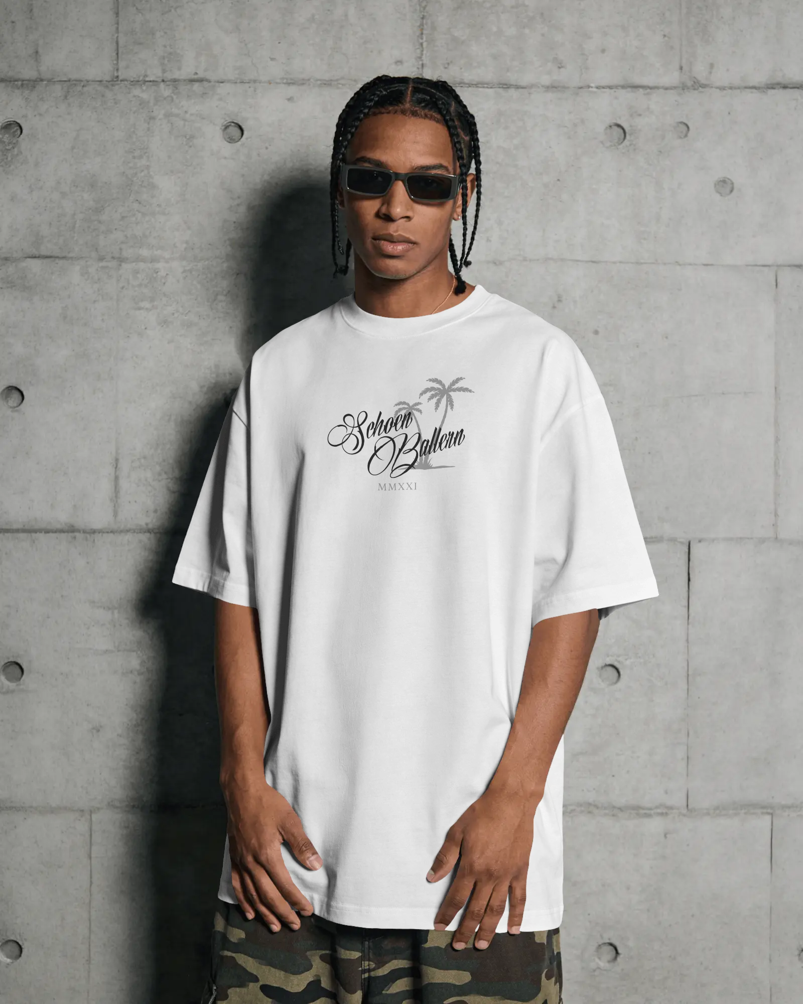 schoenballern-oversized-shirt-menace (4).png