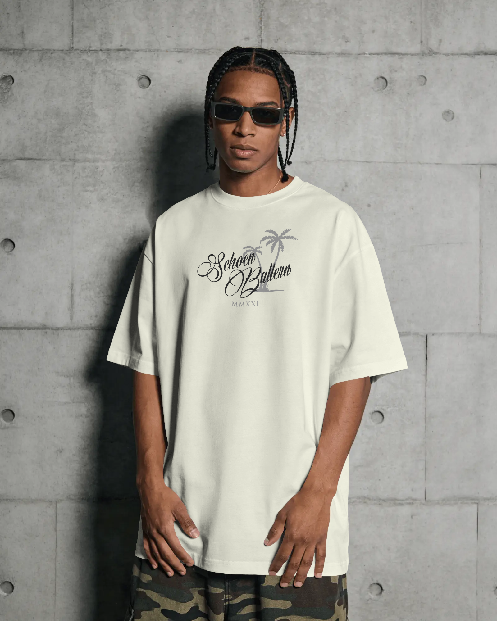 schoenballern-oversized-shirt-menace (5).png