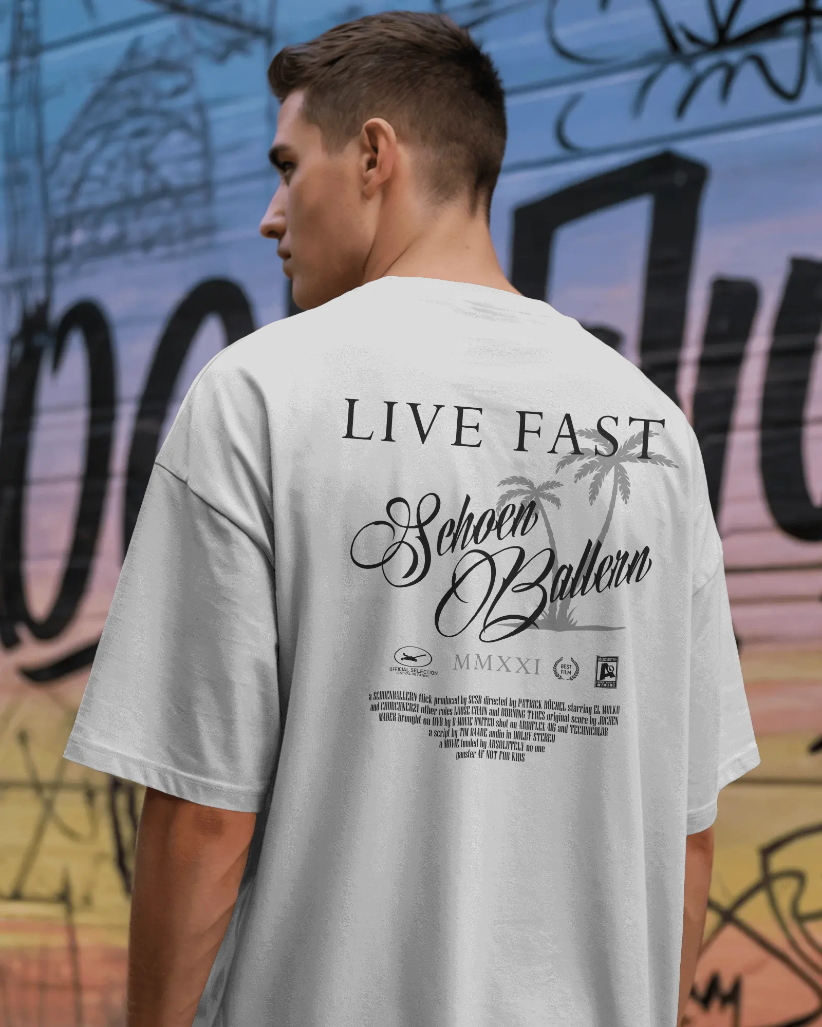 schoenballern-oversized-shirt-menace (3).png