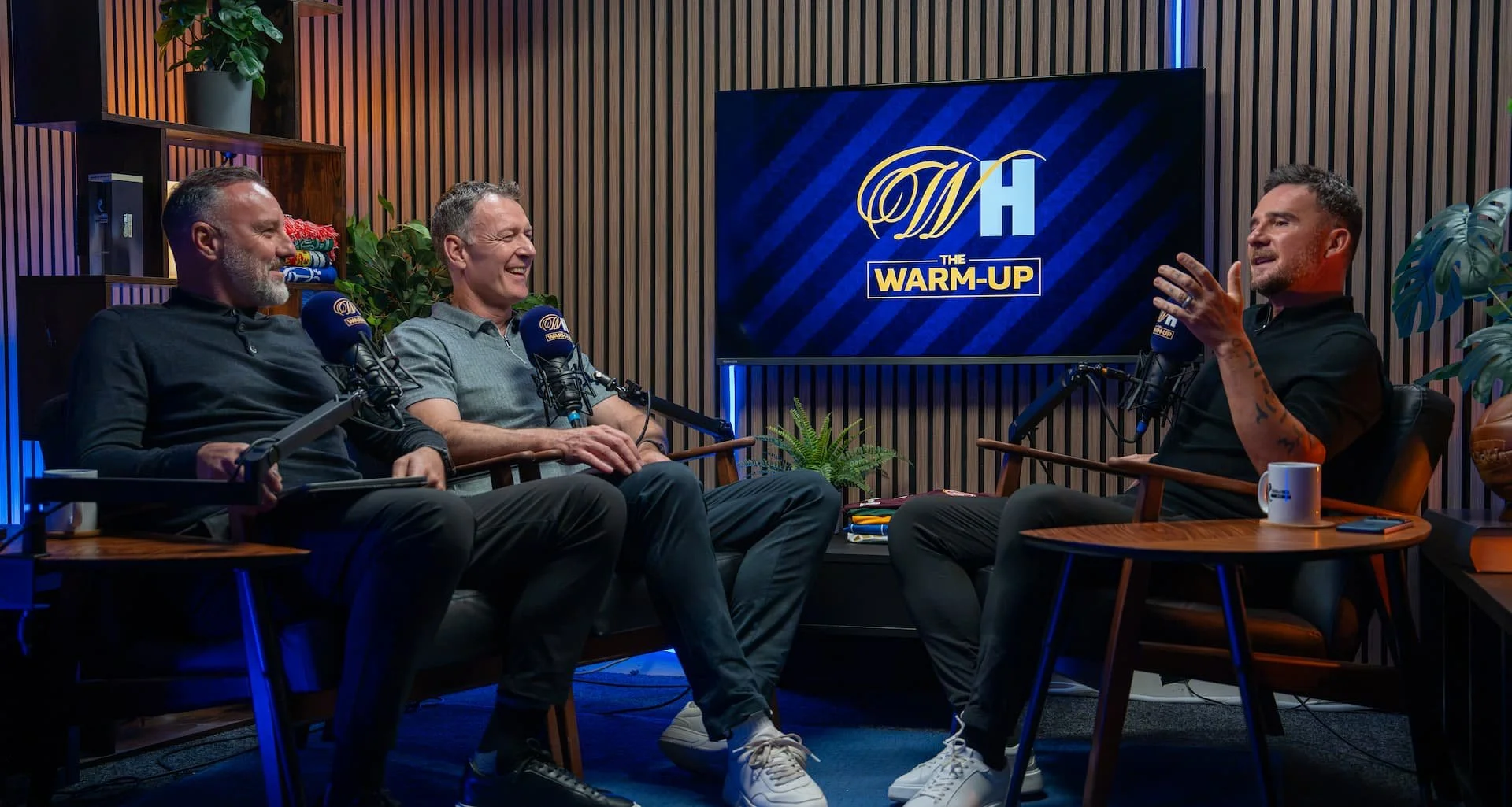 the warm up - podcast studio glasgow - wide shot - barry ferguson - 2.jpg
