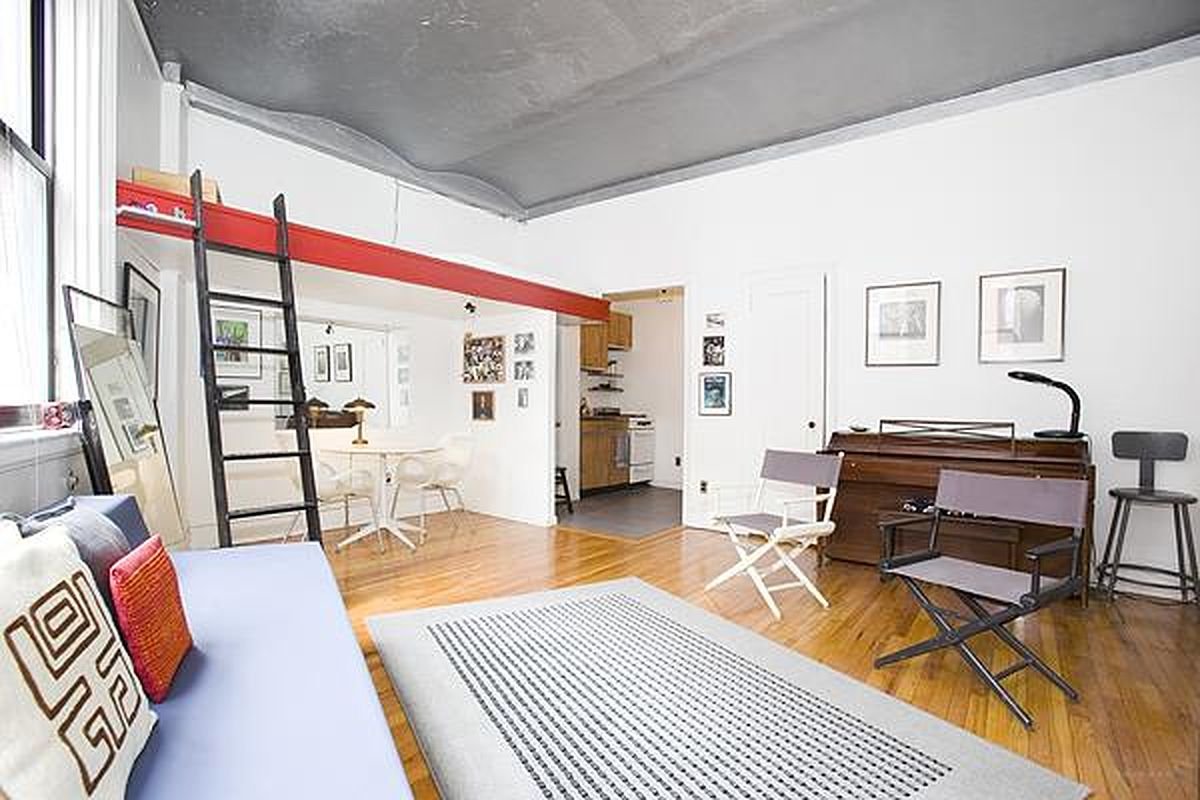 1 Sheridan Square #3E, West Village, Manhattan – photo 1