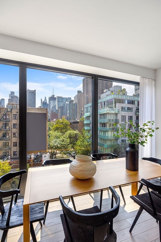 500 West 45th Street #627, Hell's Kitchen, Manhattan – photo 4
