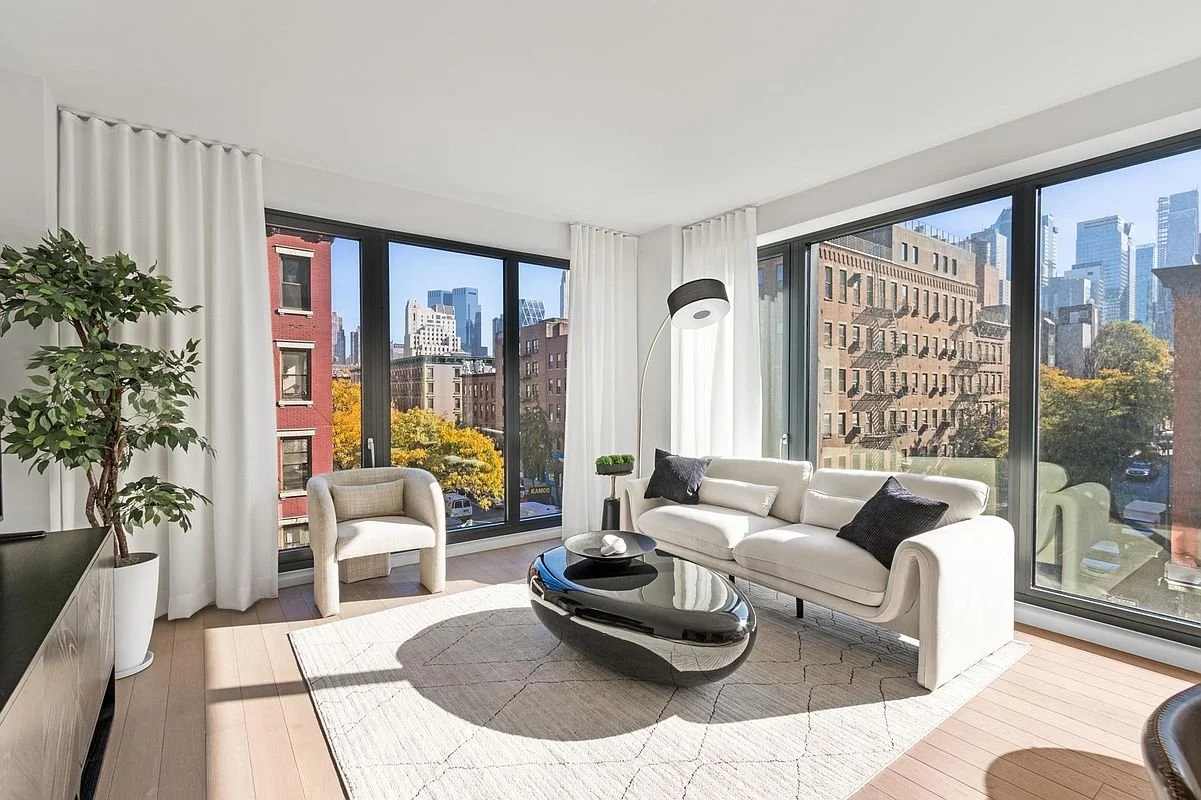 500 West 45th Street #608, Hell's Kitchen, Manhattan – photo 1