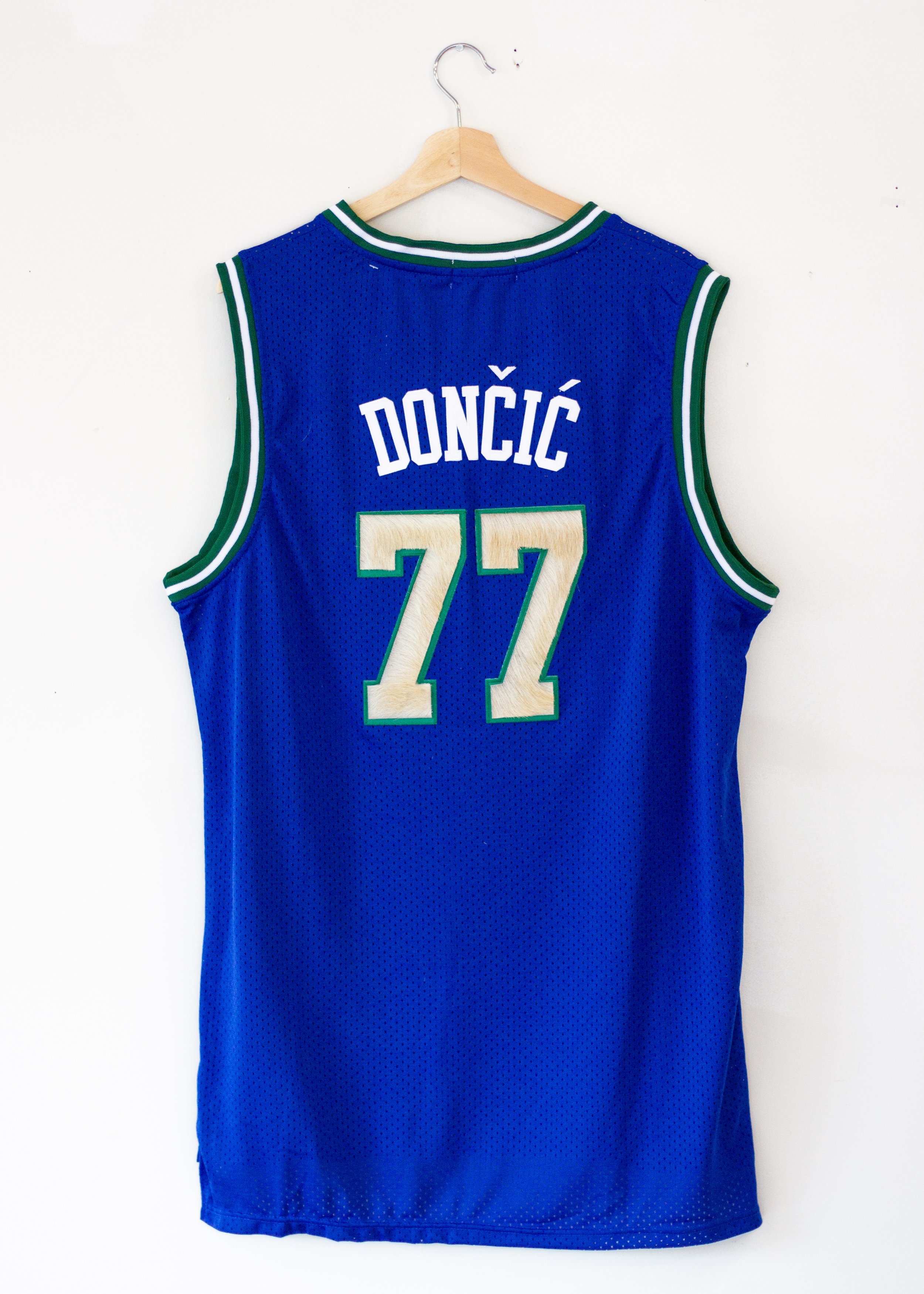 LUKA-FUTURE-JERSEY-BACK.jpg