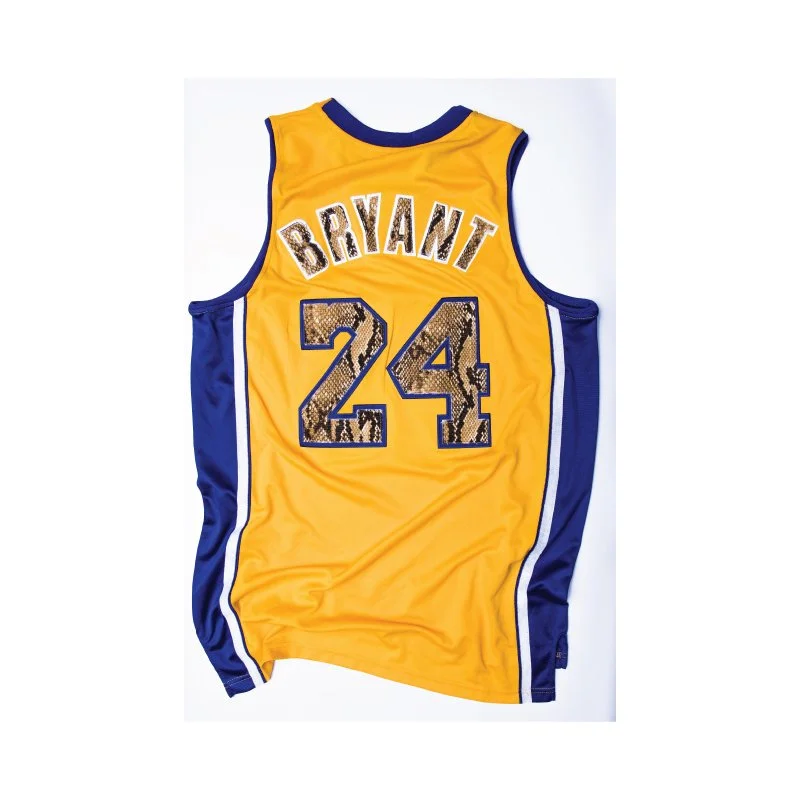 IG_KOBE_BACK.jpg