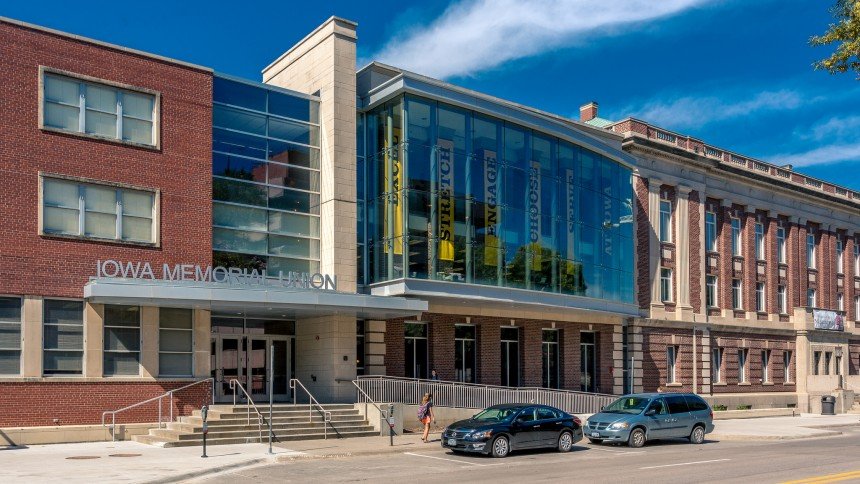 Satellite Voting at Iowa Memorial Union