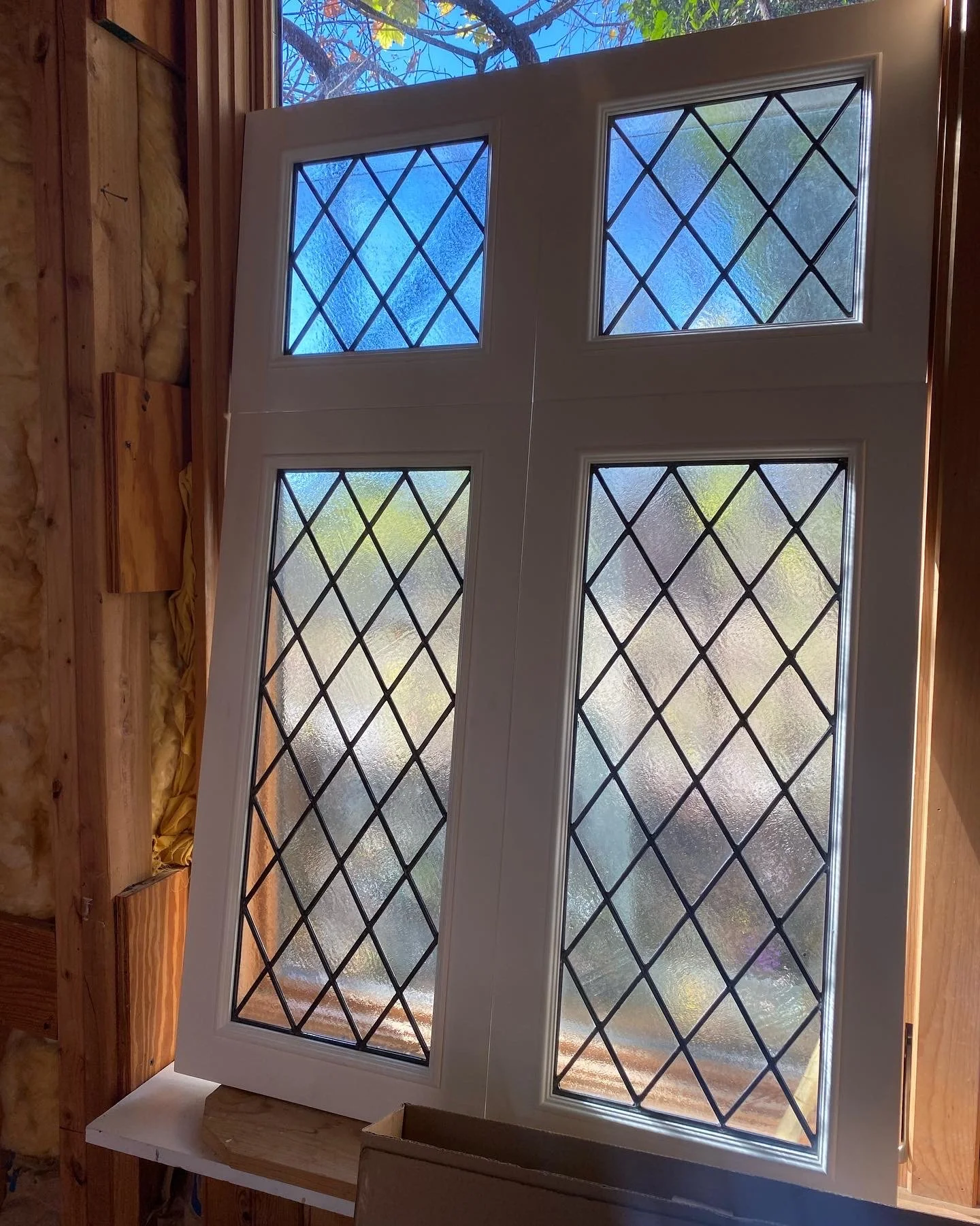 Leaded diamond cabinet panels