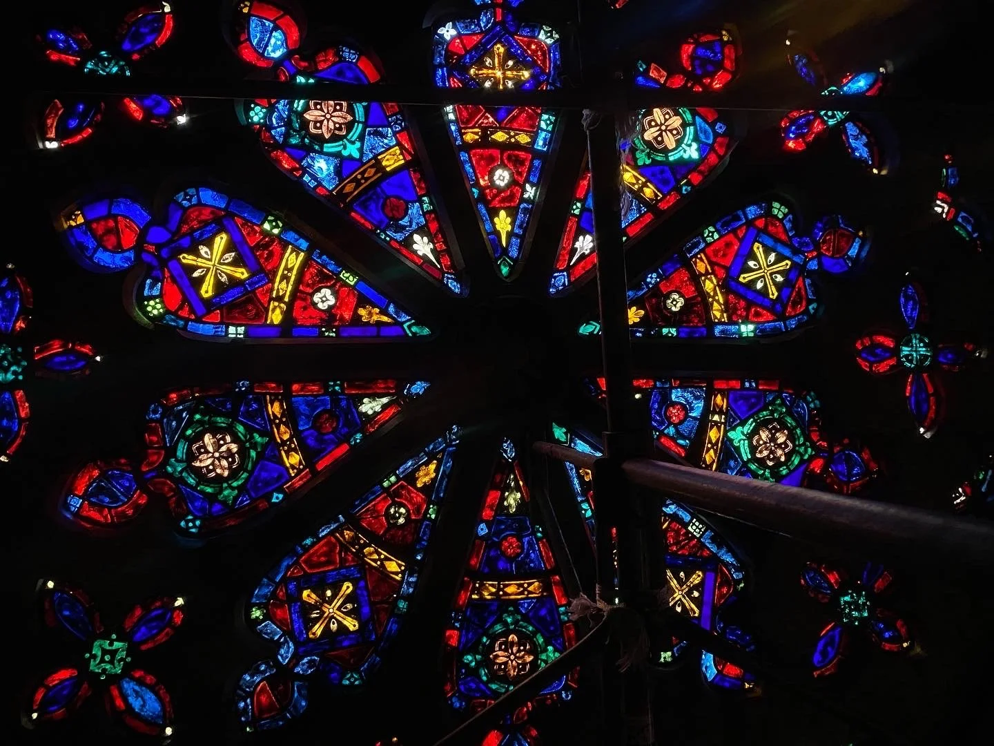 Full restoration of rose window for Universalist Memorial Church*