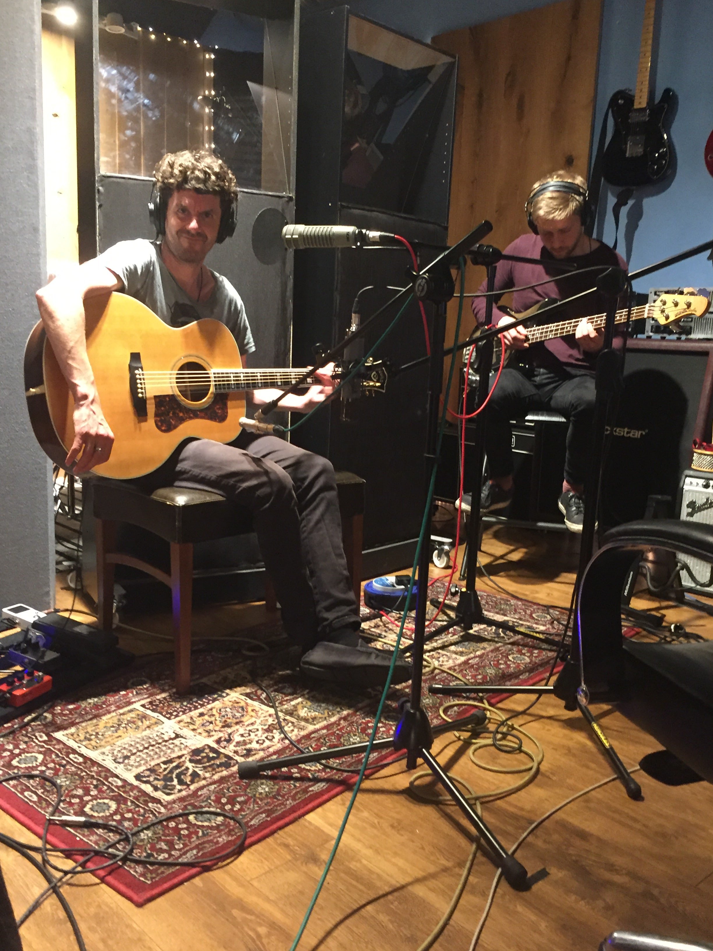 Live off the floor recording