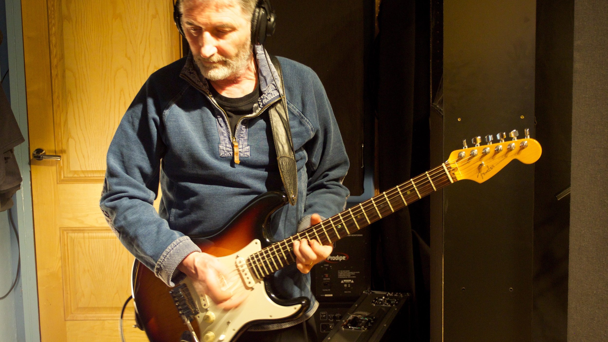 Getting guitar tones