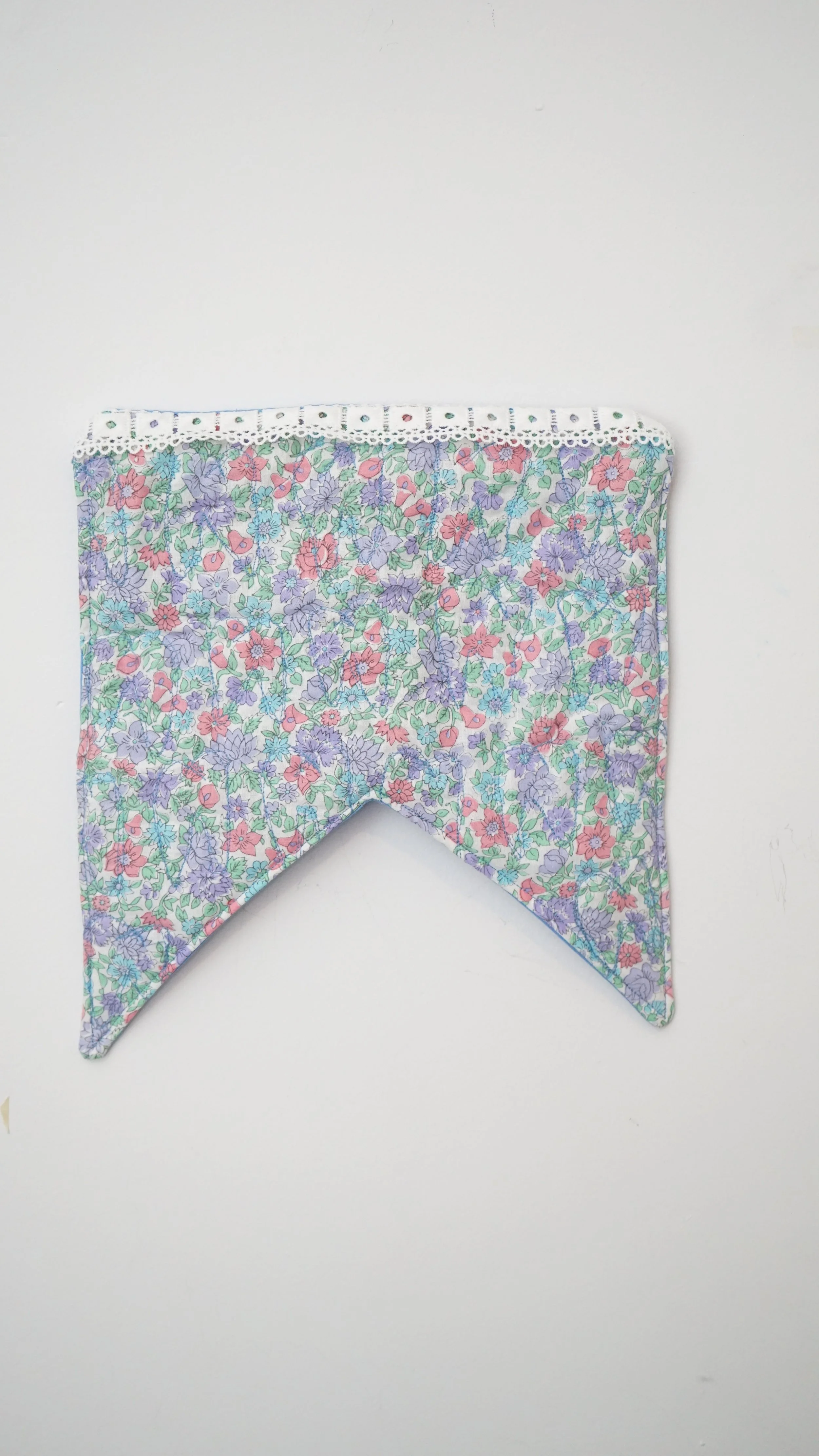 tooth garden banner, fabric, thread, quilting, 2025