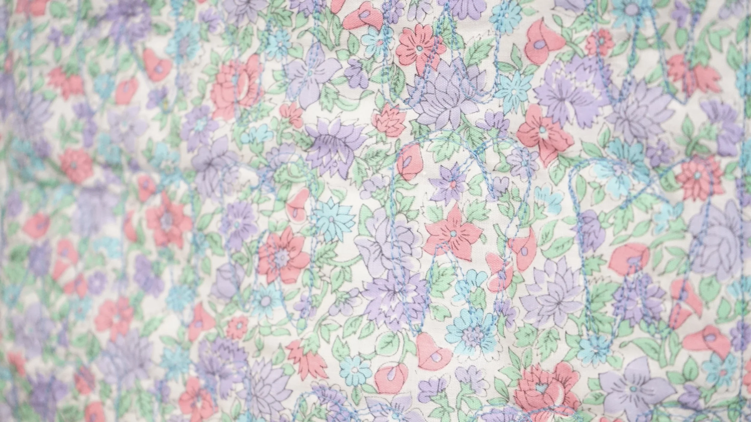 tooth garden banner, close up