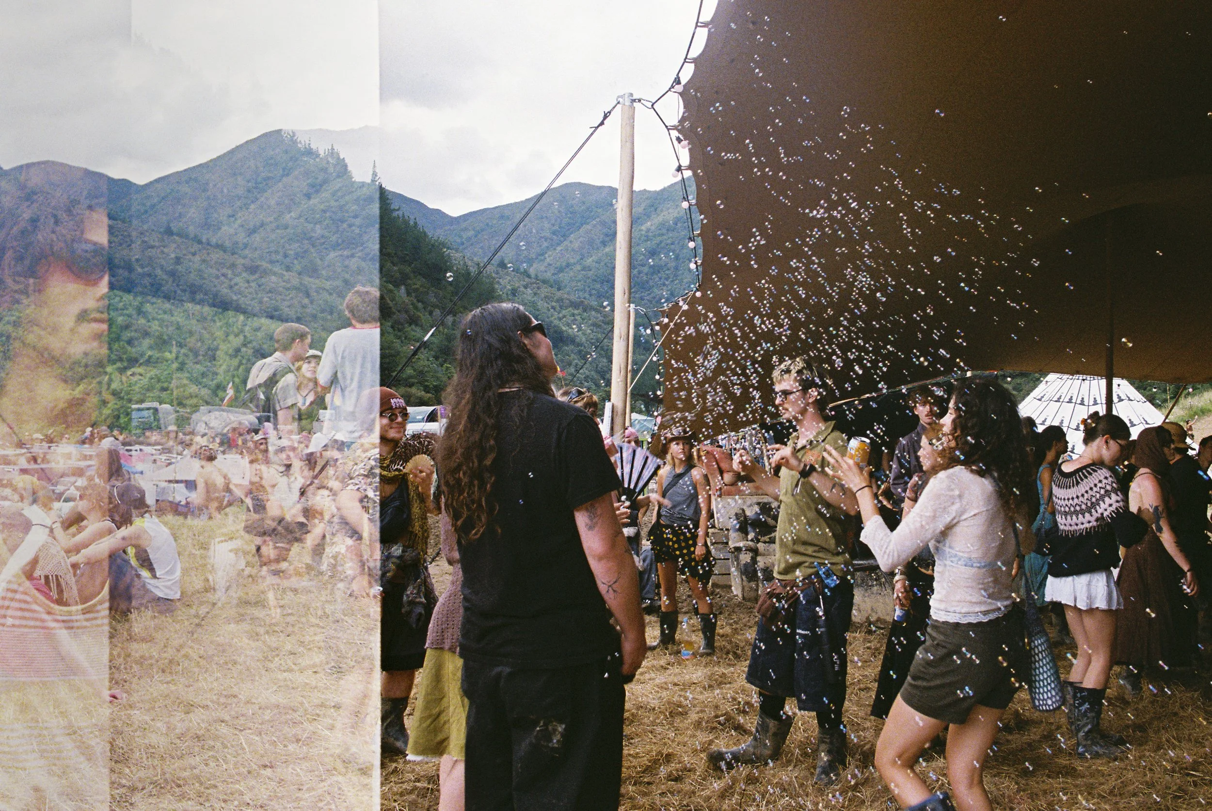 Three Weeks, Three Festivals