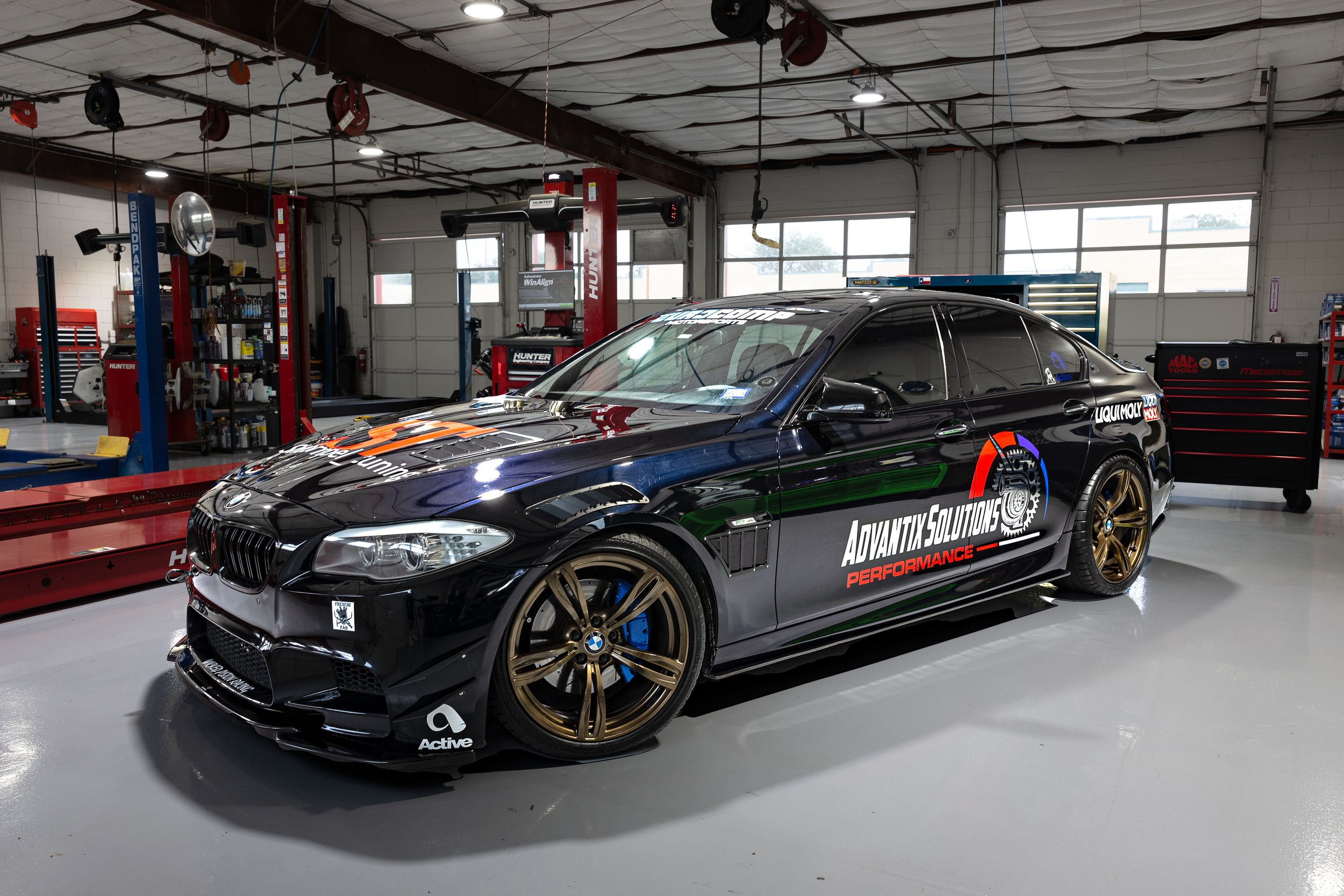 Nicolas550i-2.jpg