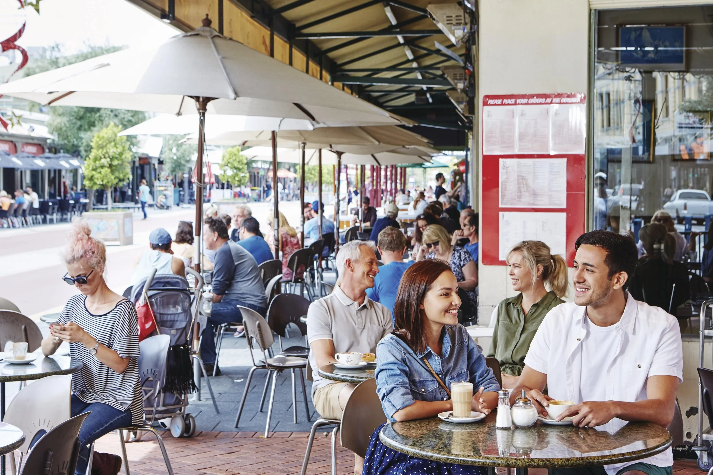 The lifestyle in Fremantle, people enjoying coffee in Freo