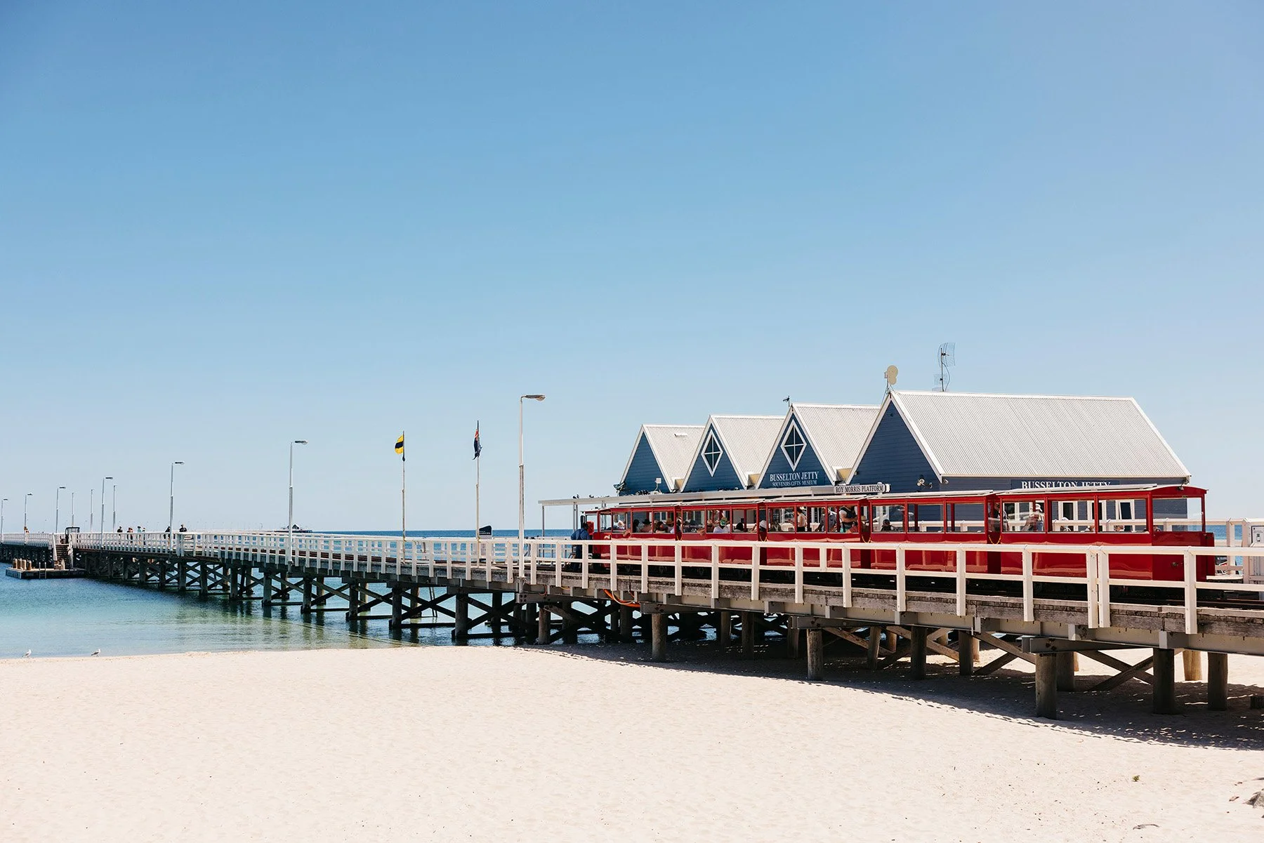 TWA-Busselton-Jetty-Start-of-Bridge-Beach-123992-56-LR.jpg
