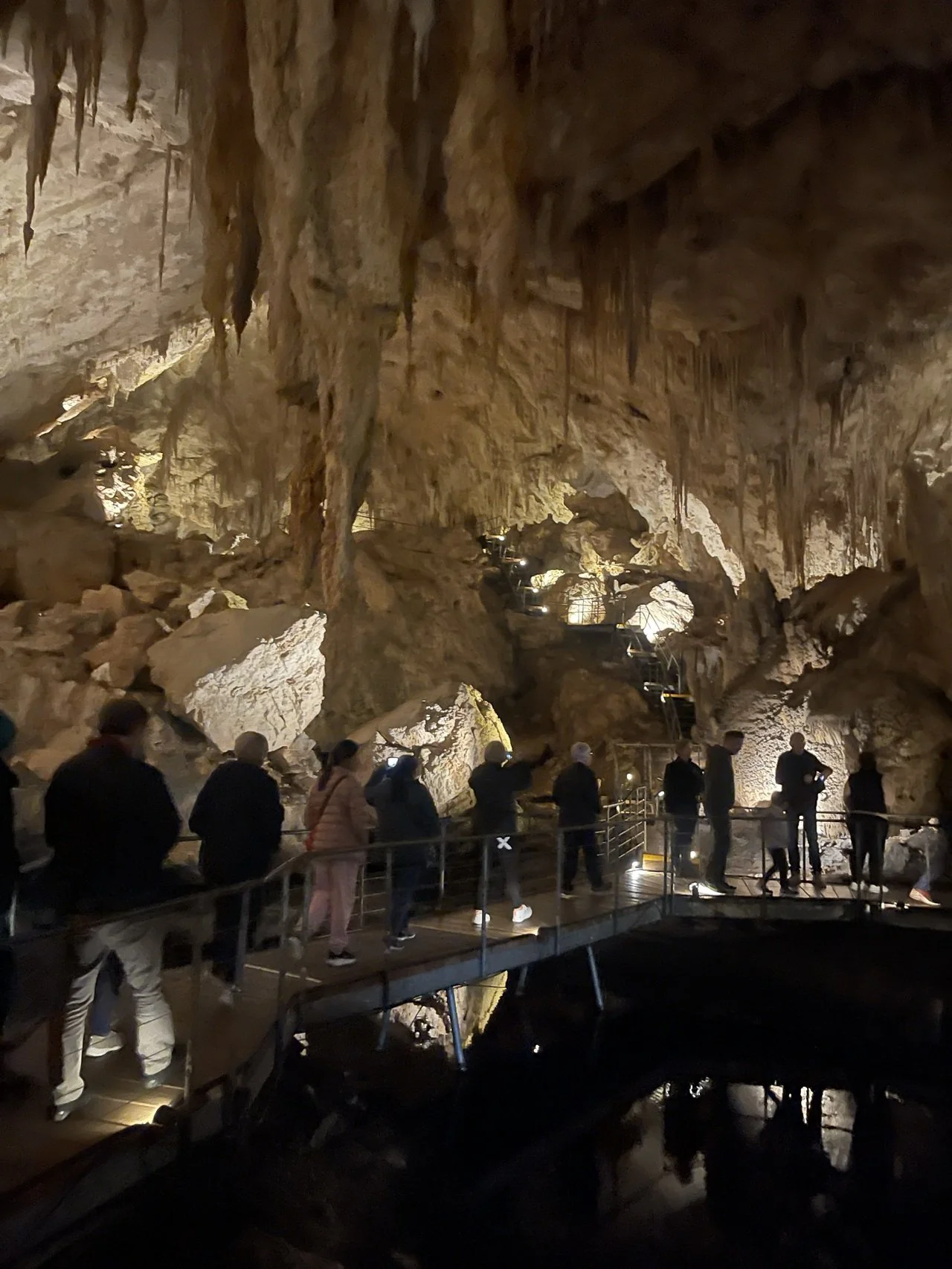 Mammoth Cave raised walkway.jpg