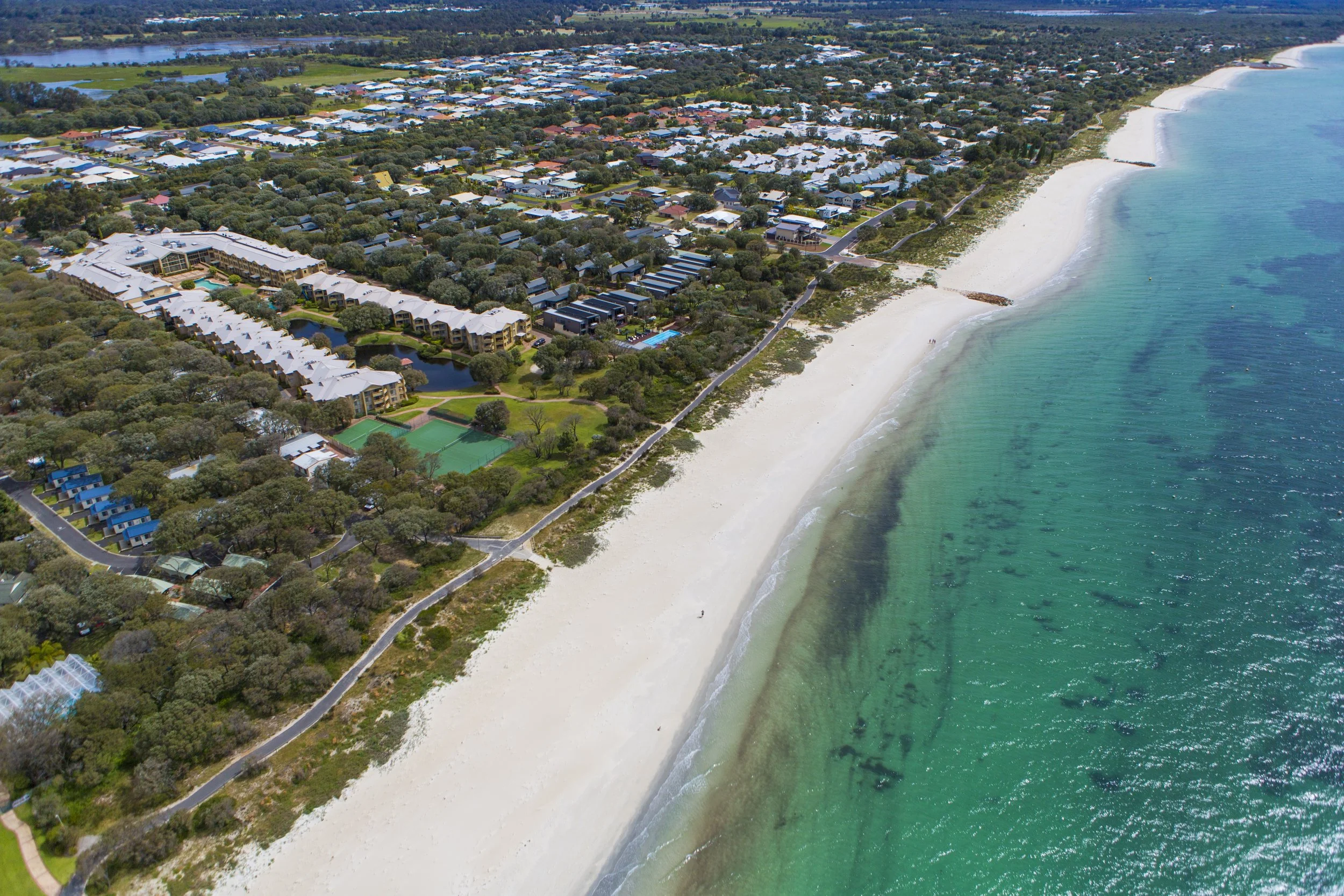 Abbey Beach Resort Aerial (2).jpg