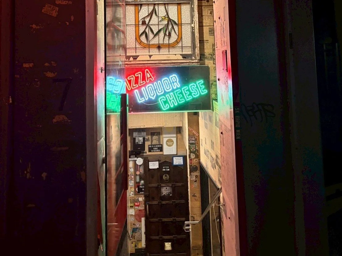 Bar2.jpg